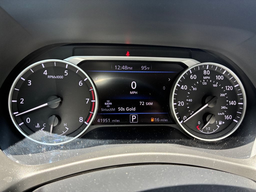 2023 Nissan Sentra SV - Photo 9