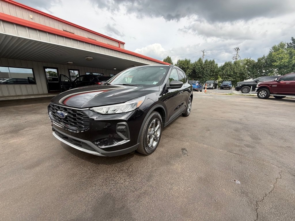 Used 2025 Ford Escape ST-Line SUV