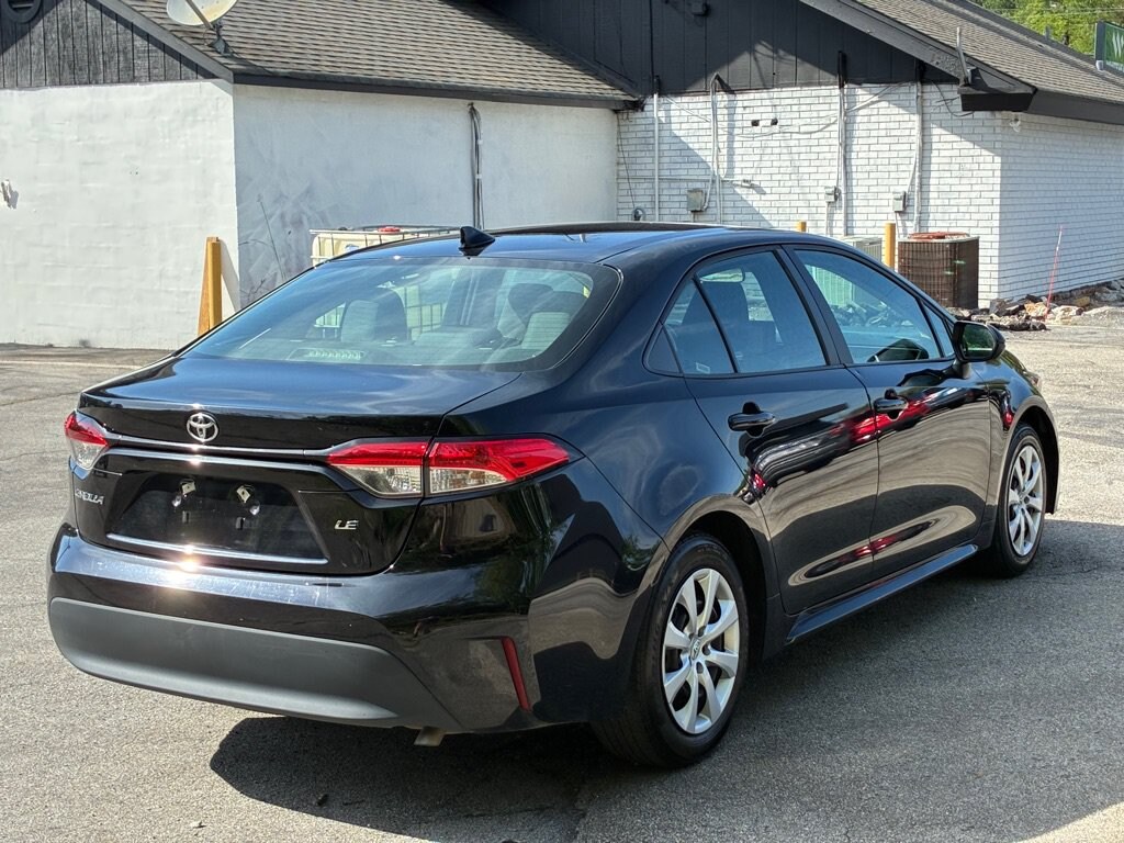 Used 2024 Toyota Corolla LE Sedan