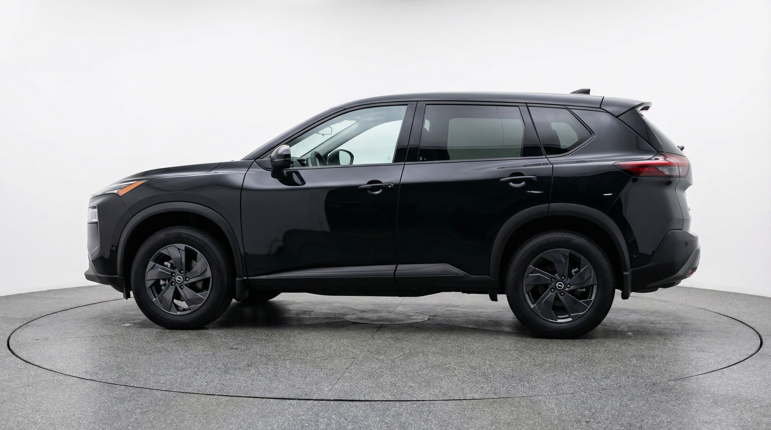 Thumbnail: 2025 Nissan Rogue - 4