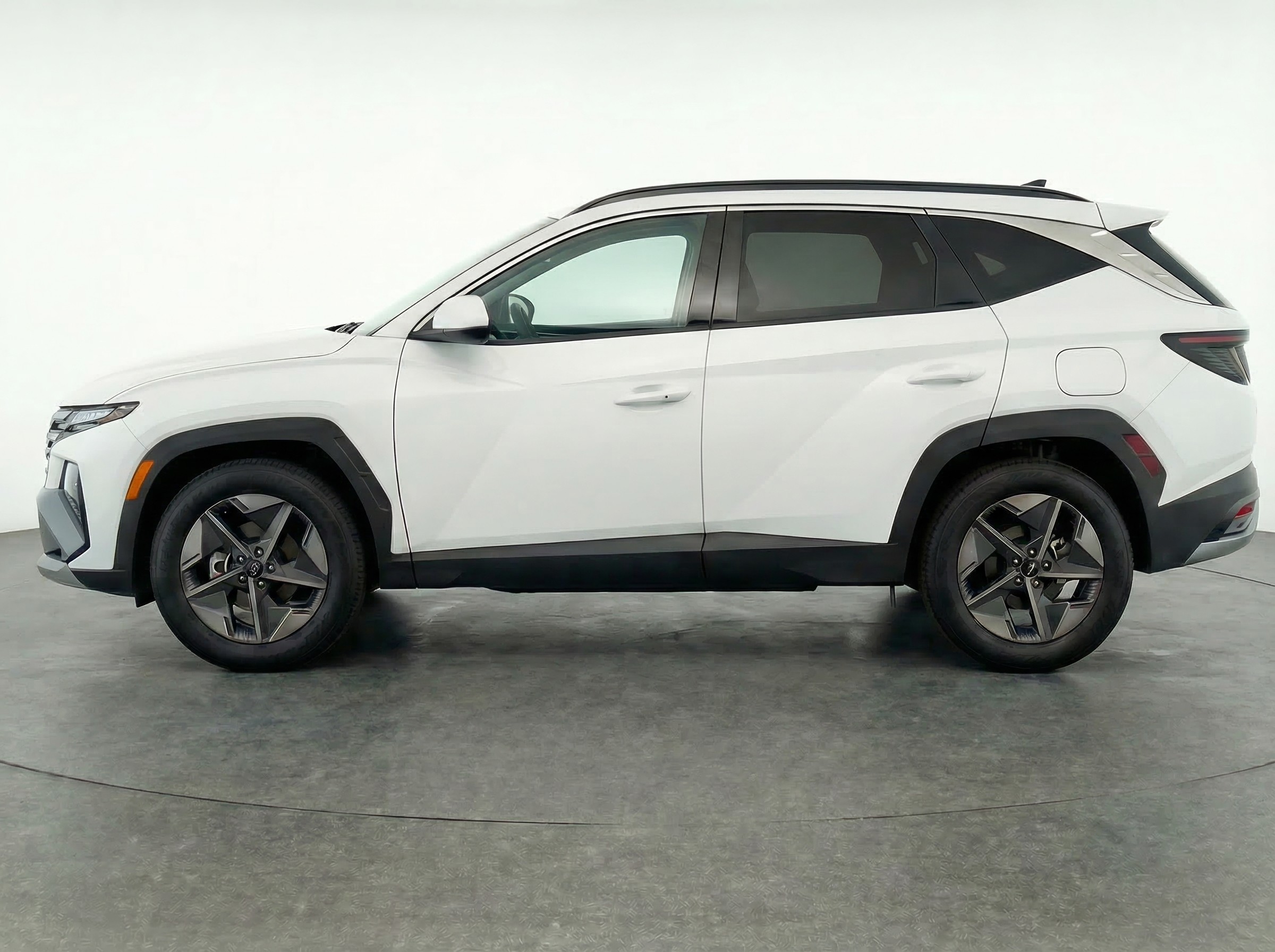Thumbnail: 2025 Hyundai Tucson - 4