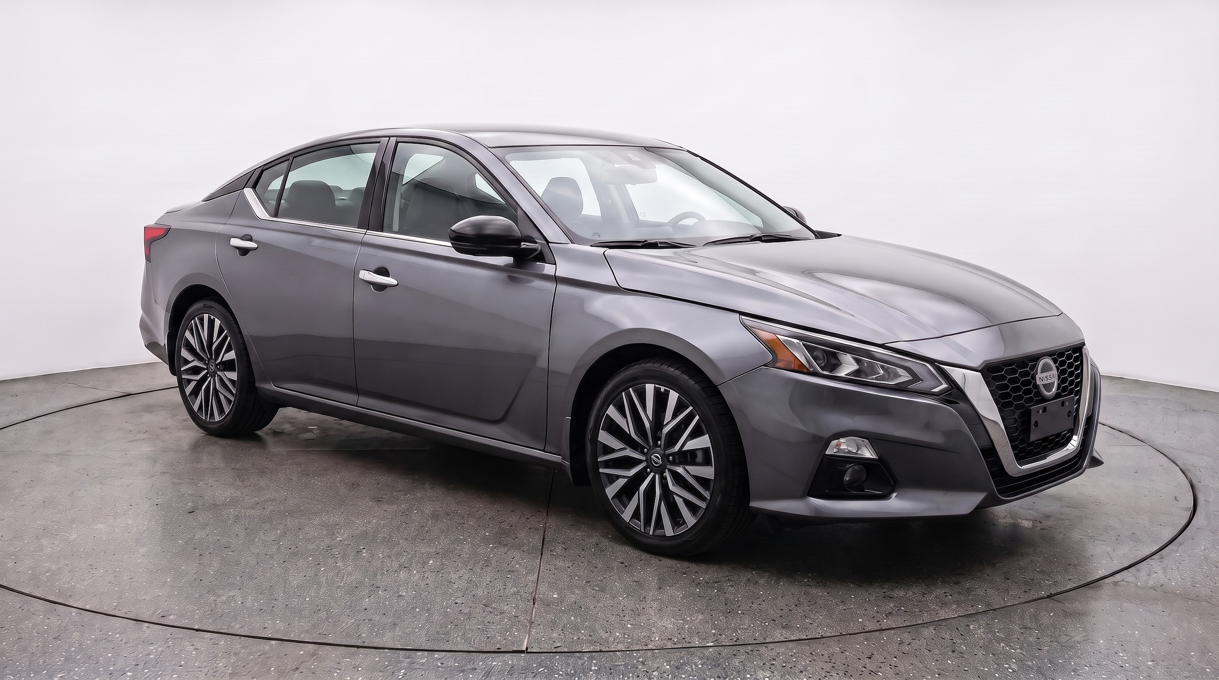 Thumbnail: 2025 Nissan Altima - 1