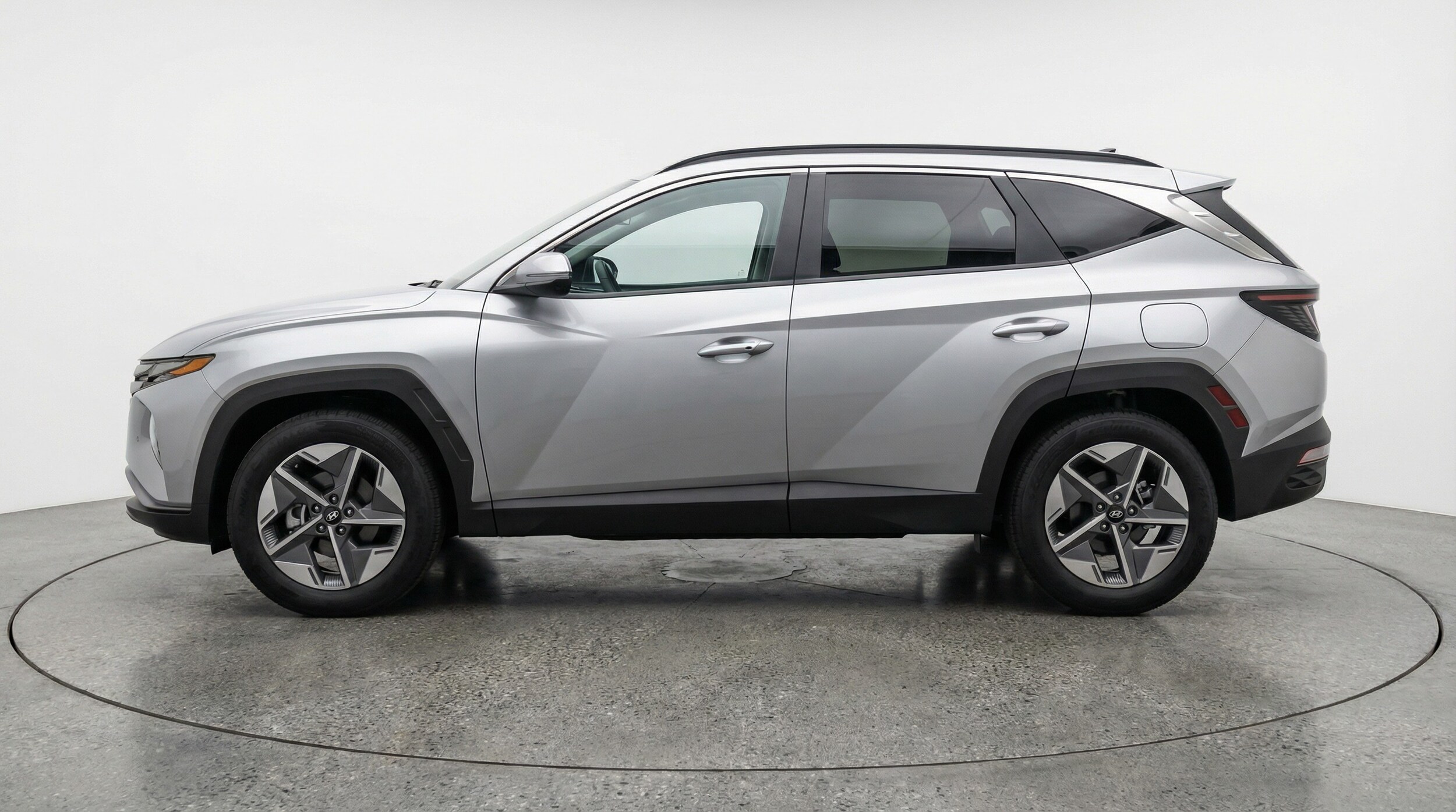 Thumbnail: 2025 Hyundai Tucson - 4