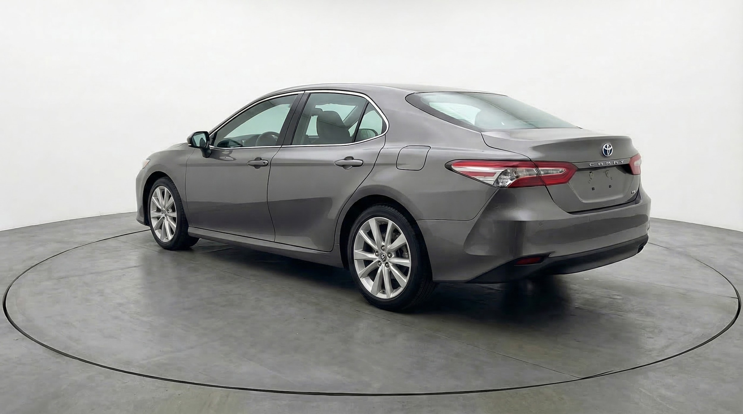 Thumbnail: 2025 Toyota Camry - 5