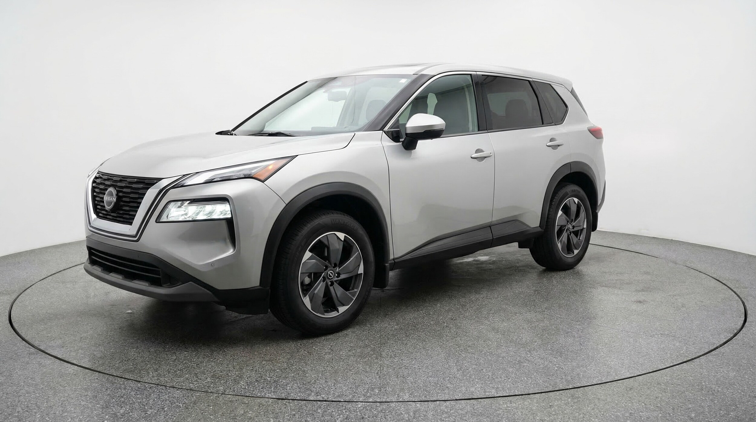 Thumbnail: 2025 Nissan Rogue - 3