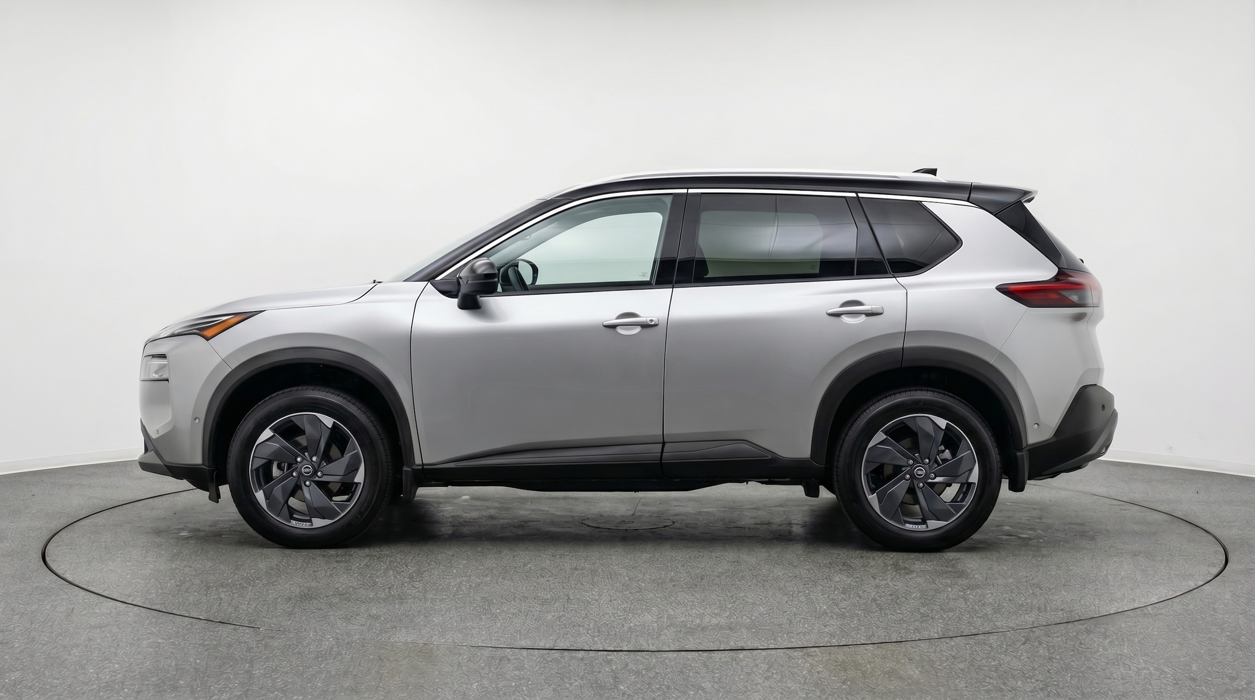 Thumbnail: 2025 Nissan Rogue - 4