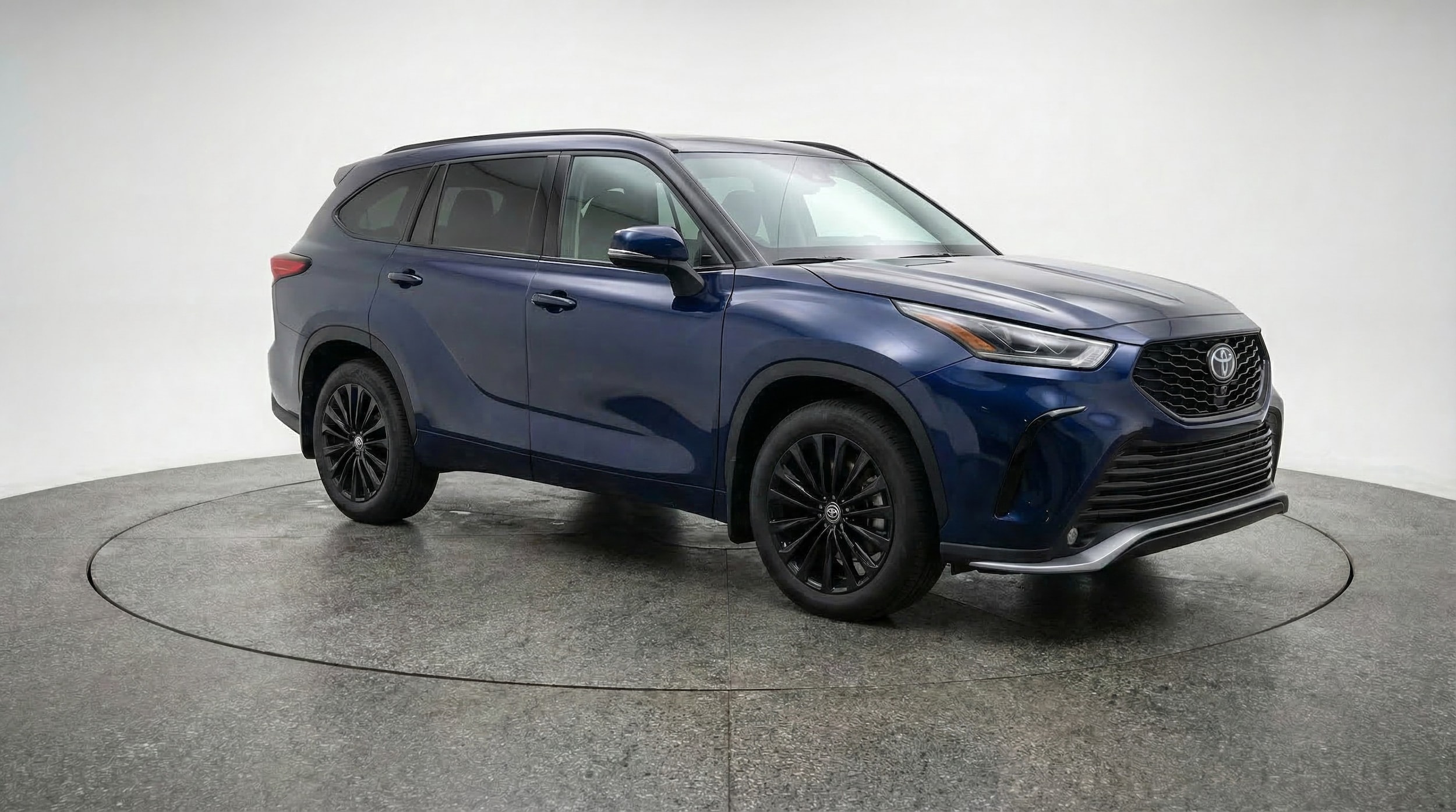 Thumbnail: 2025 Toyota Highlander - 1