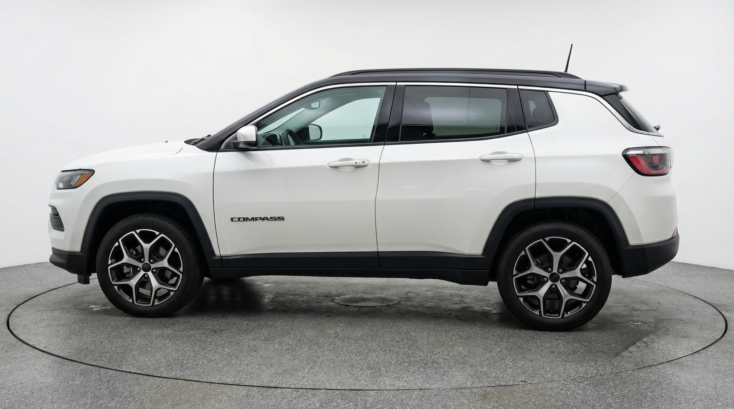 Thumbnail: 2025 Jeep Compass - 4