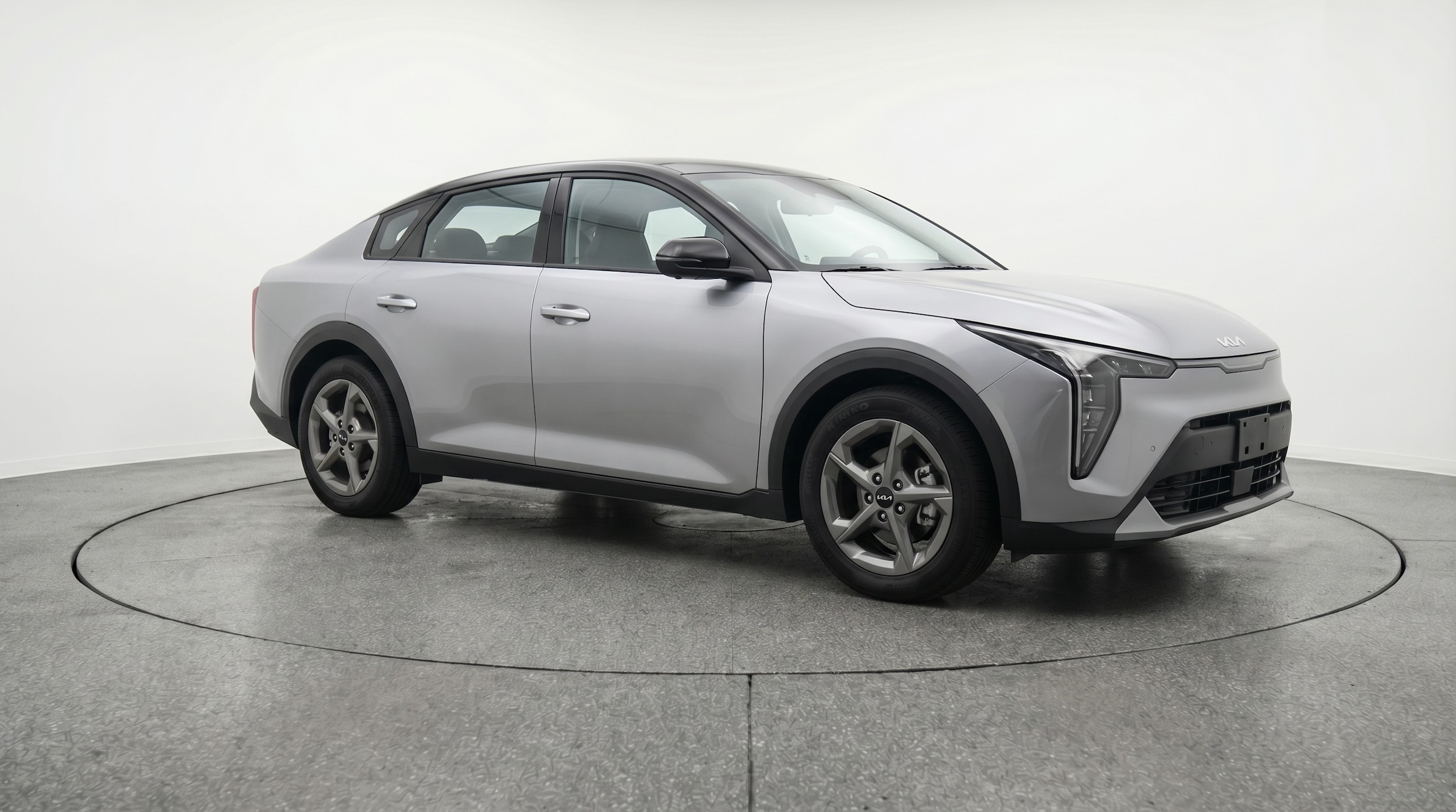Thumbnail: 2026 Kia K4 - 1