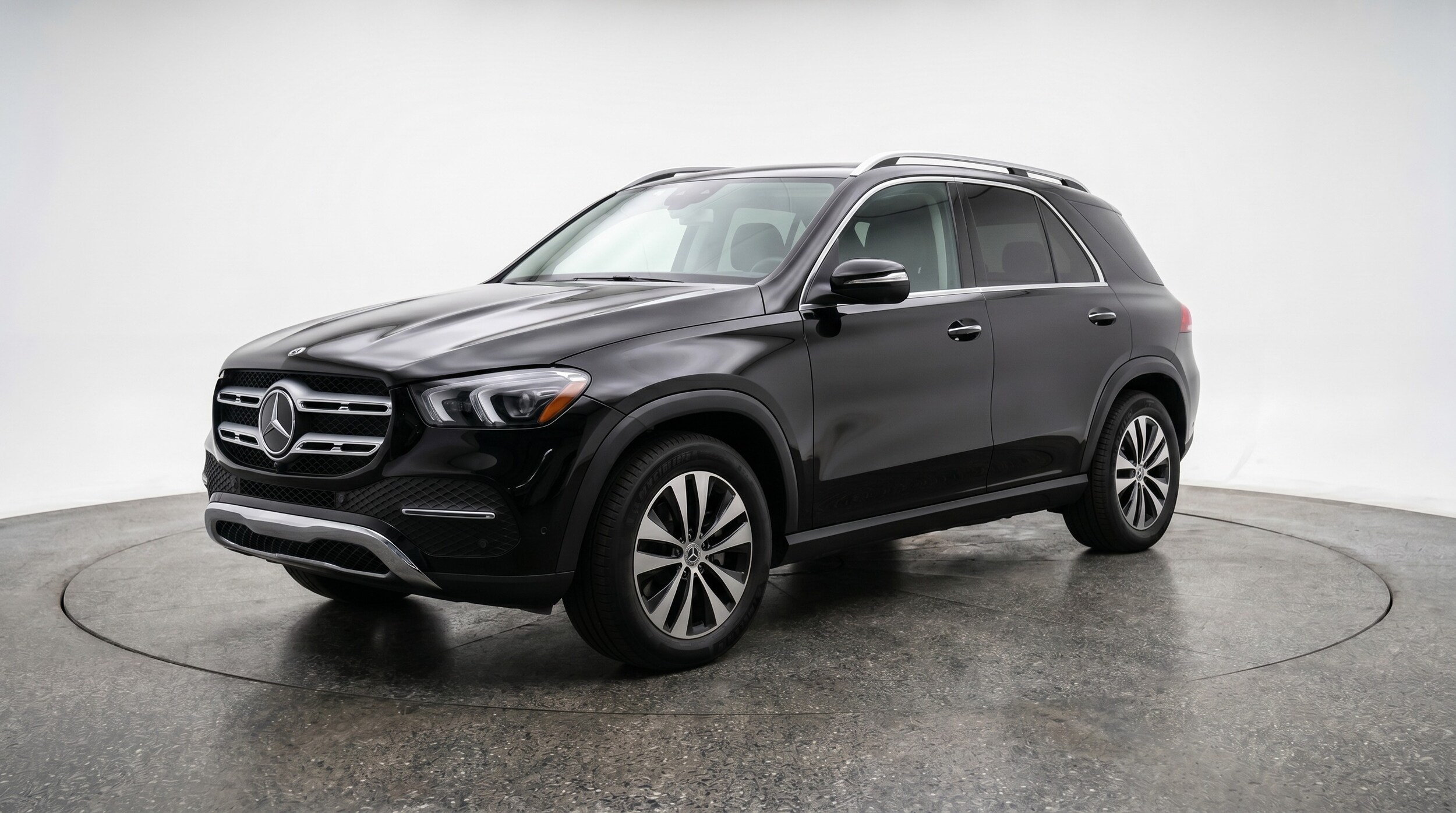 Thumbnail: 2026 Mercedes-Benz GLE - 3