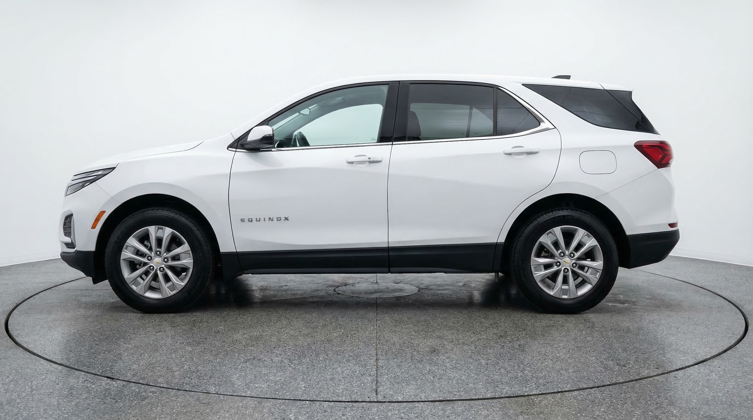 Thumbnail: 2025 Chevrolet Equinox - 4