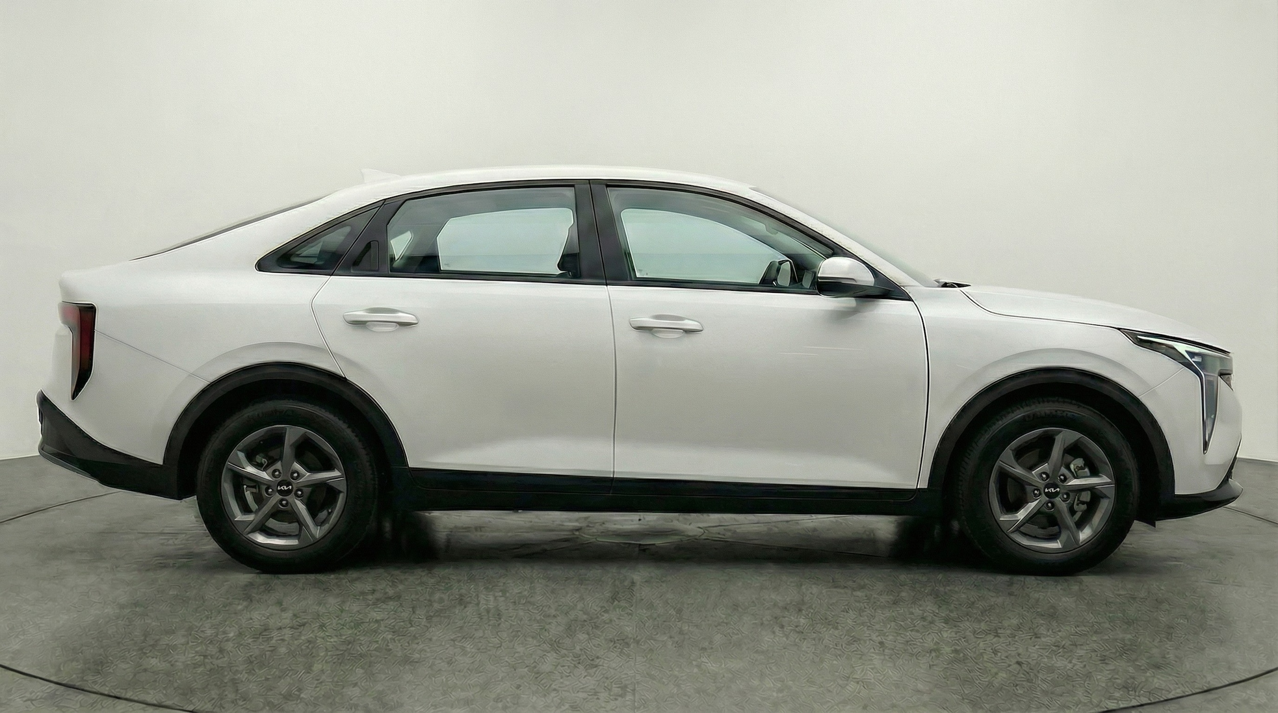 Thumbnail: 2025 Kia K4 - 8