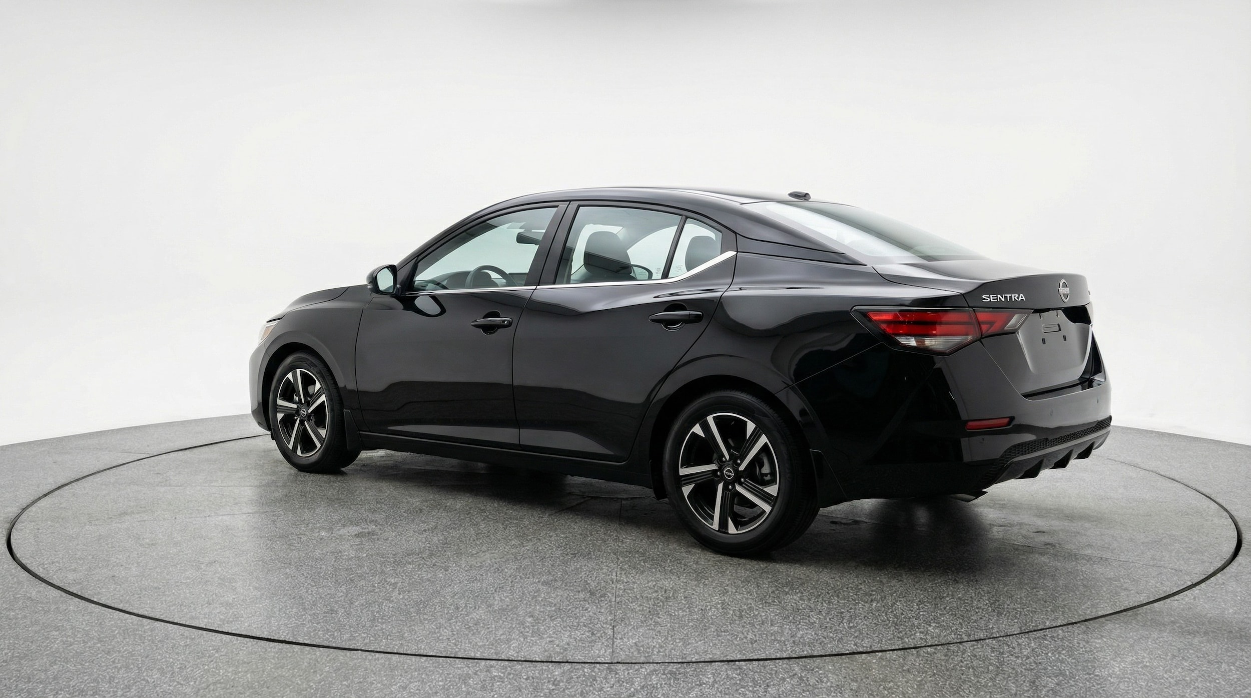 Thumbnail: 2025 Nissan Sentra - 5