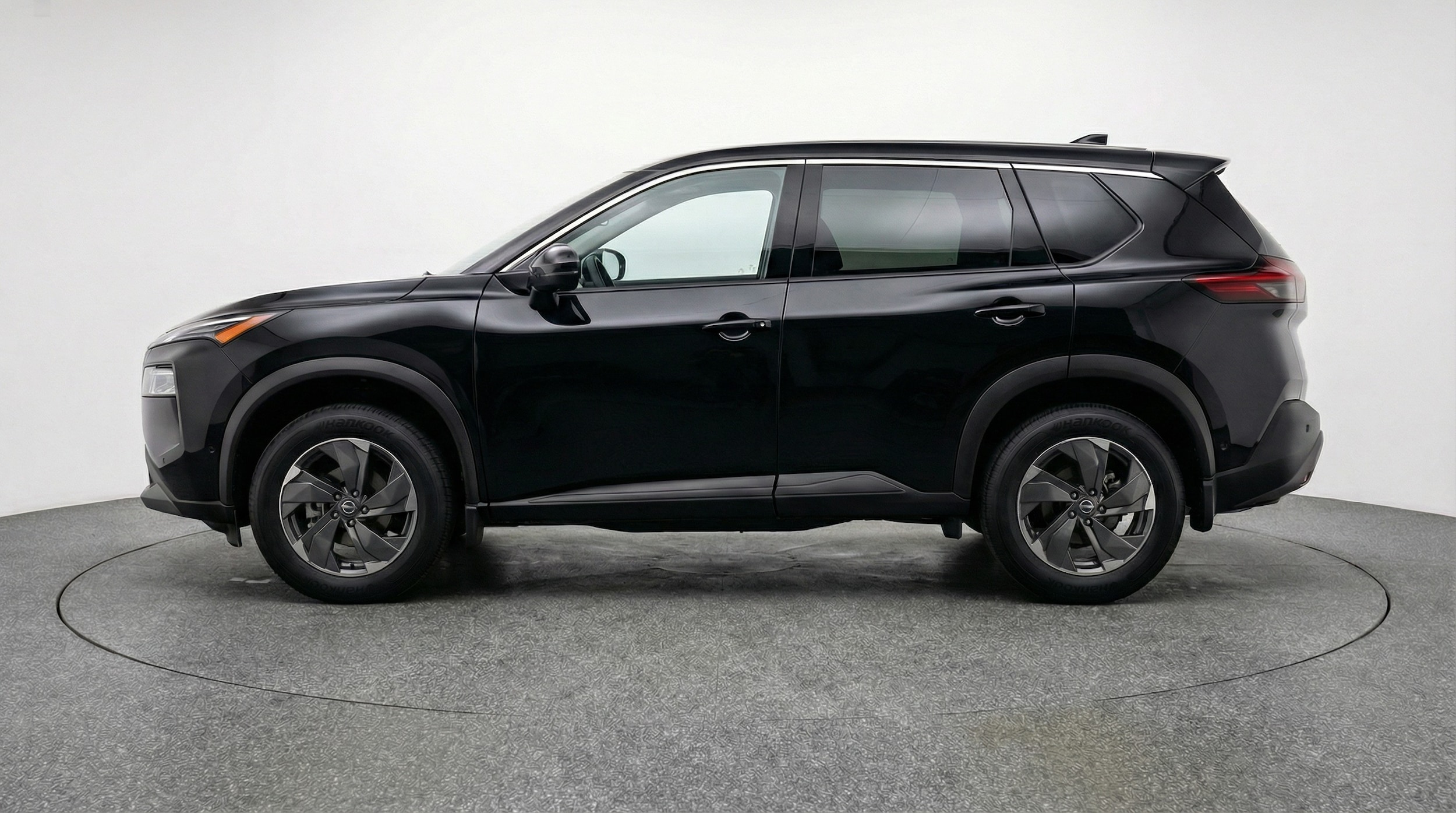 Thumbnail: 2025 Nissan Rogue - 4