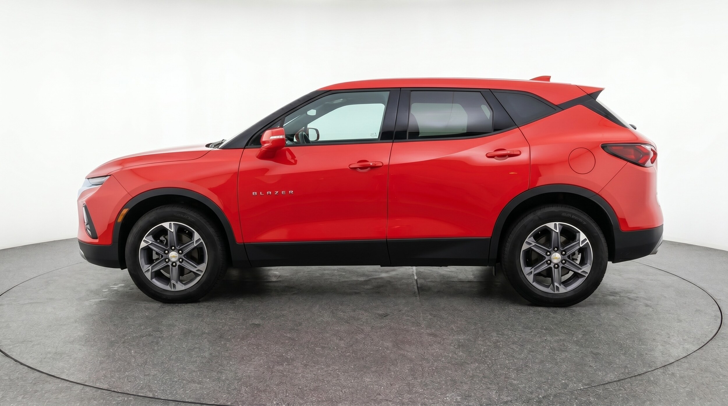 Thumbnail: 2025 Chevrolet Blazer - 4