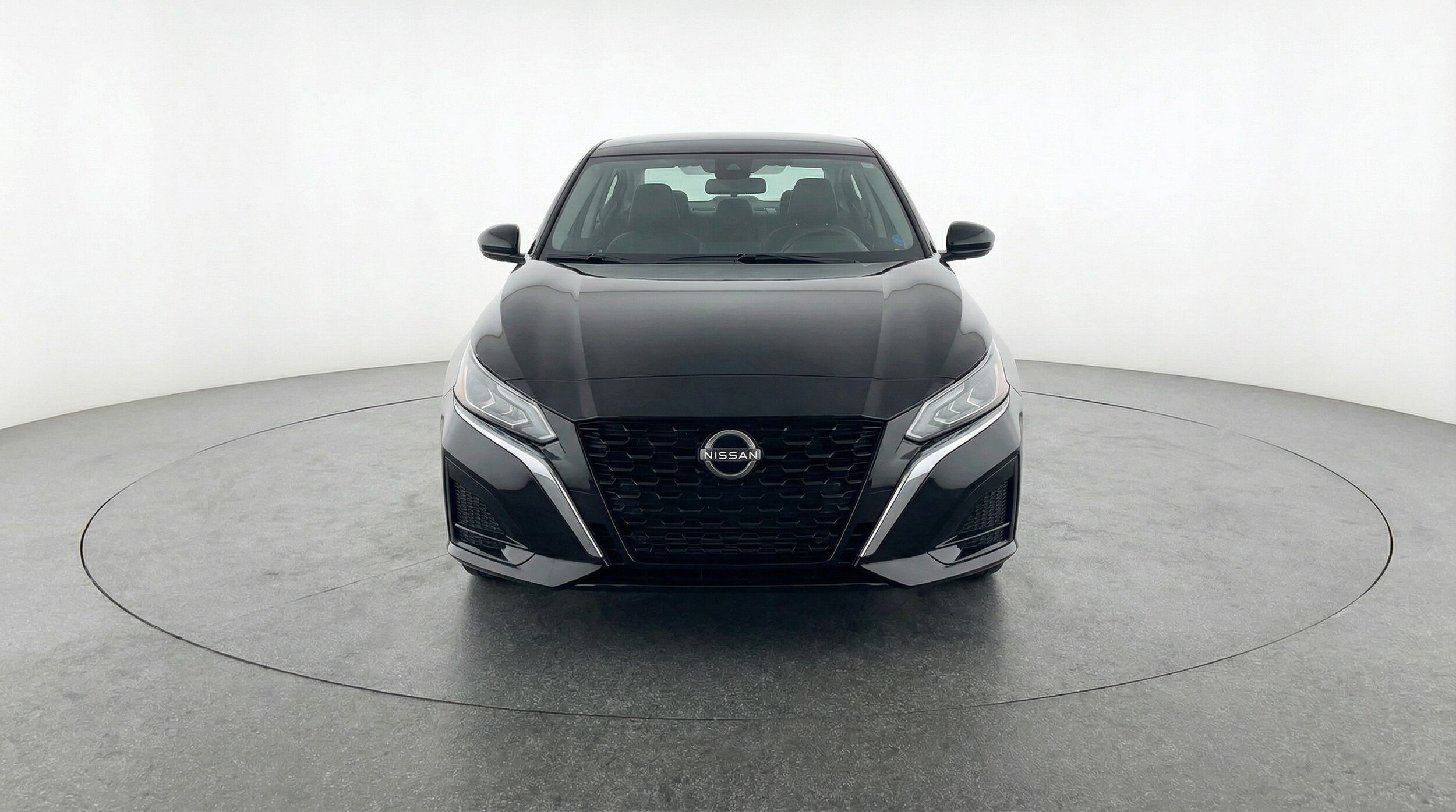 Thumbnail: 2025 Nissan Altima - 2