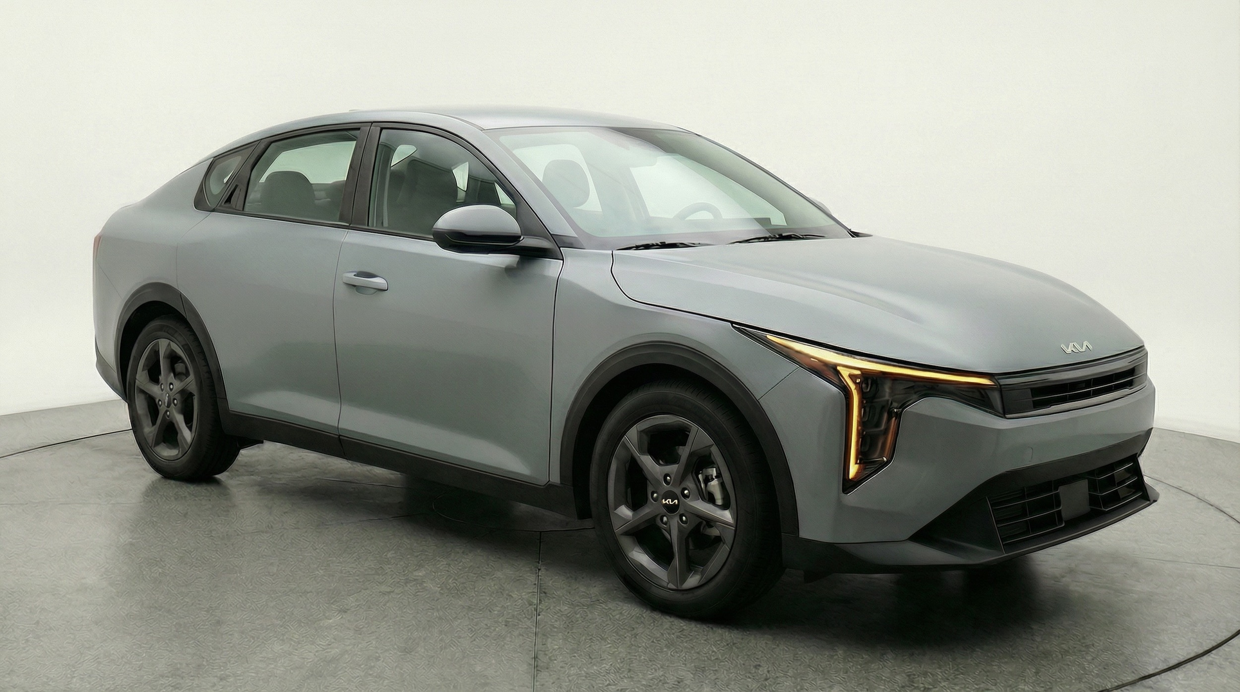 Thumbnail: 2025 Kia K4 - 1