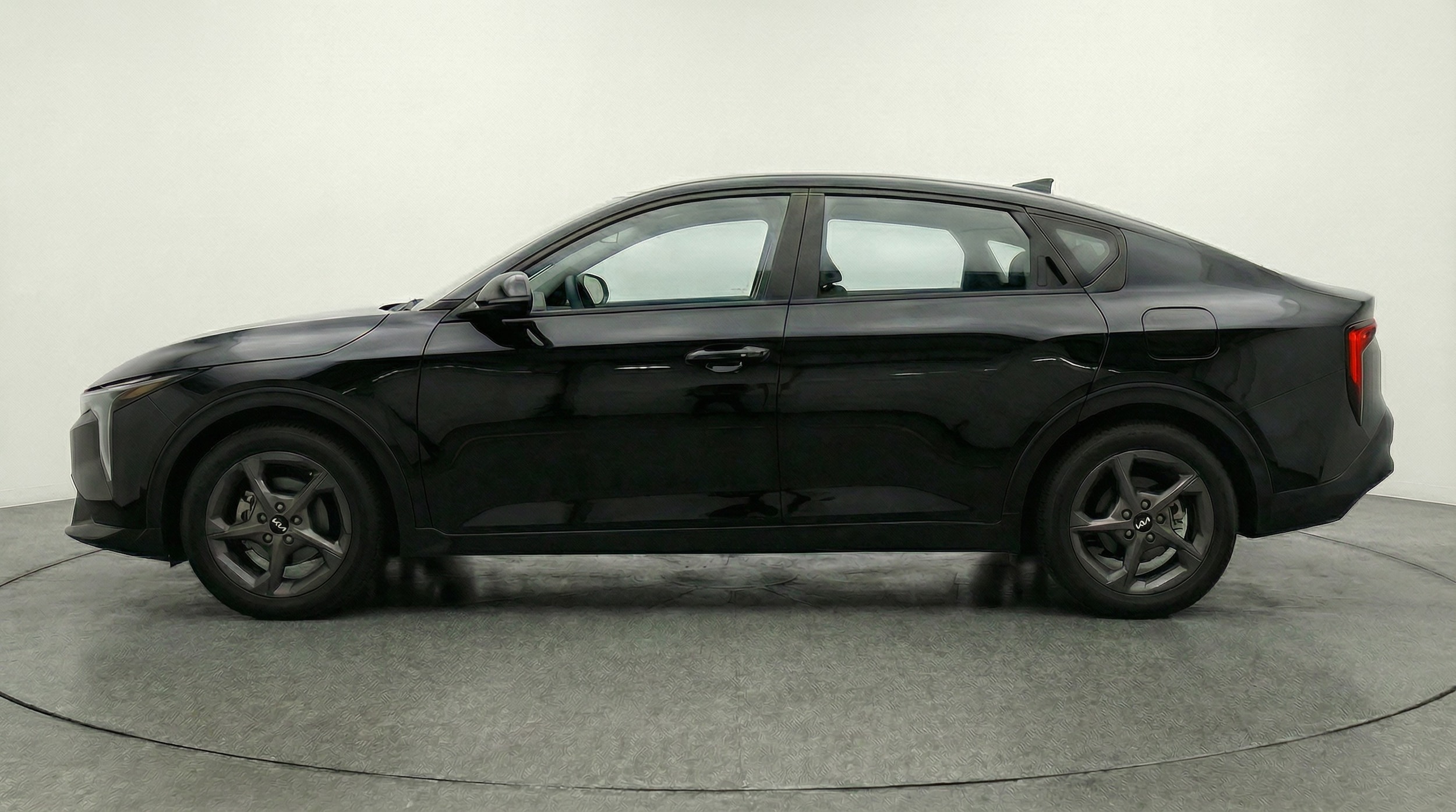 Thumbnail: 2025 Kia K4 - 4