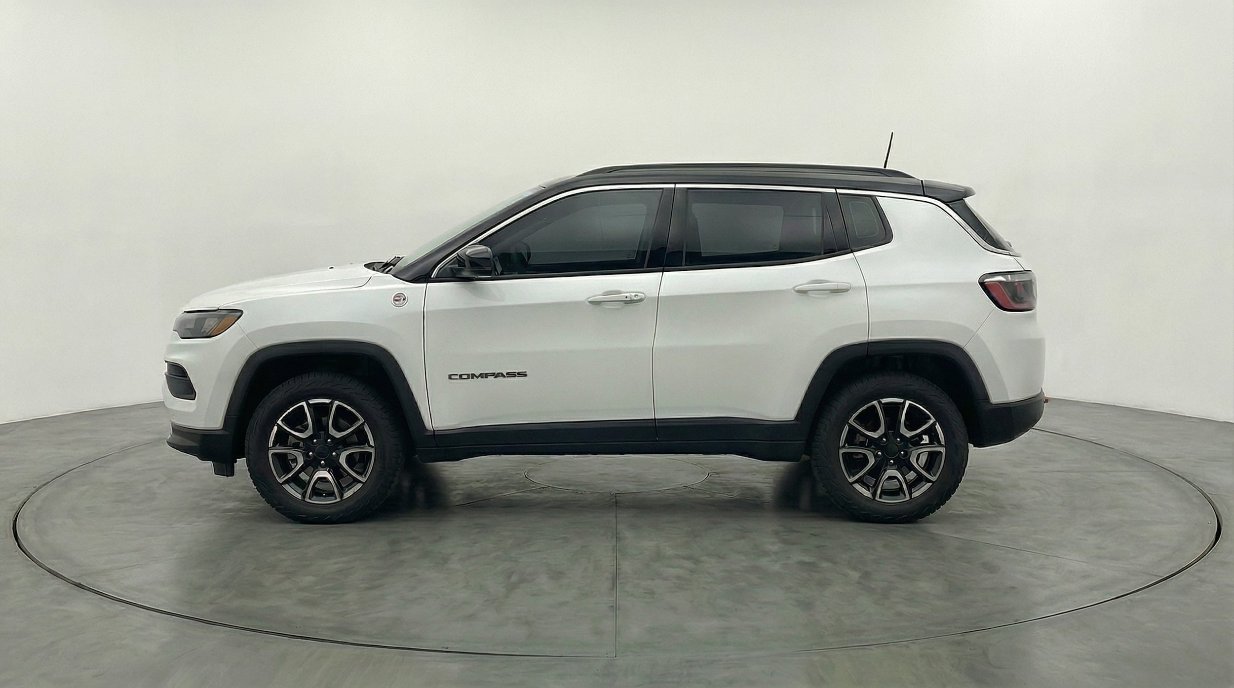 Thumbnail: 2025 Jeep Compass - 4