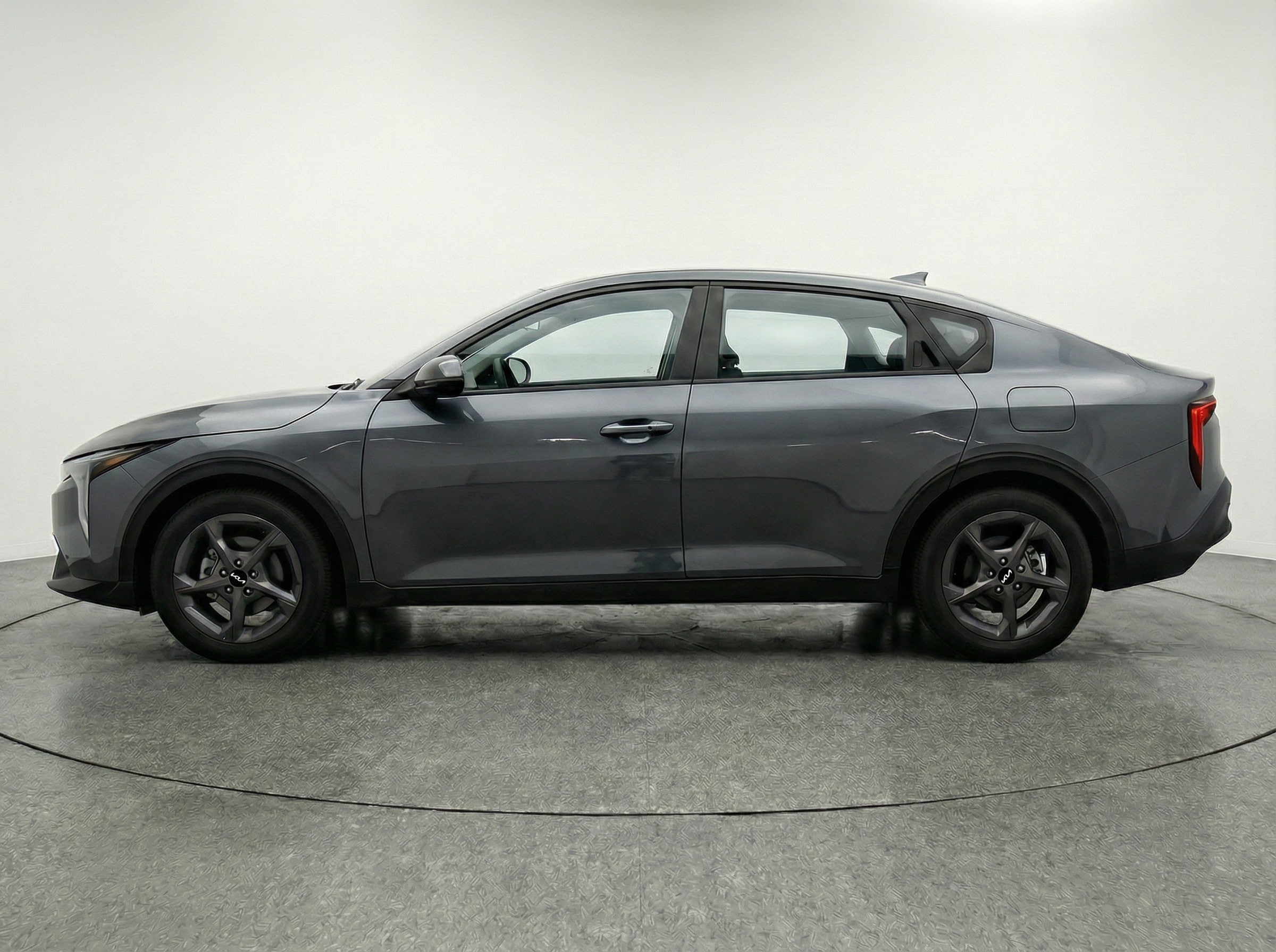 Thumbnail: 2025 Kia K4 - 4