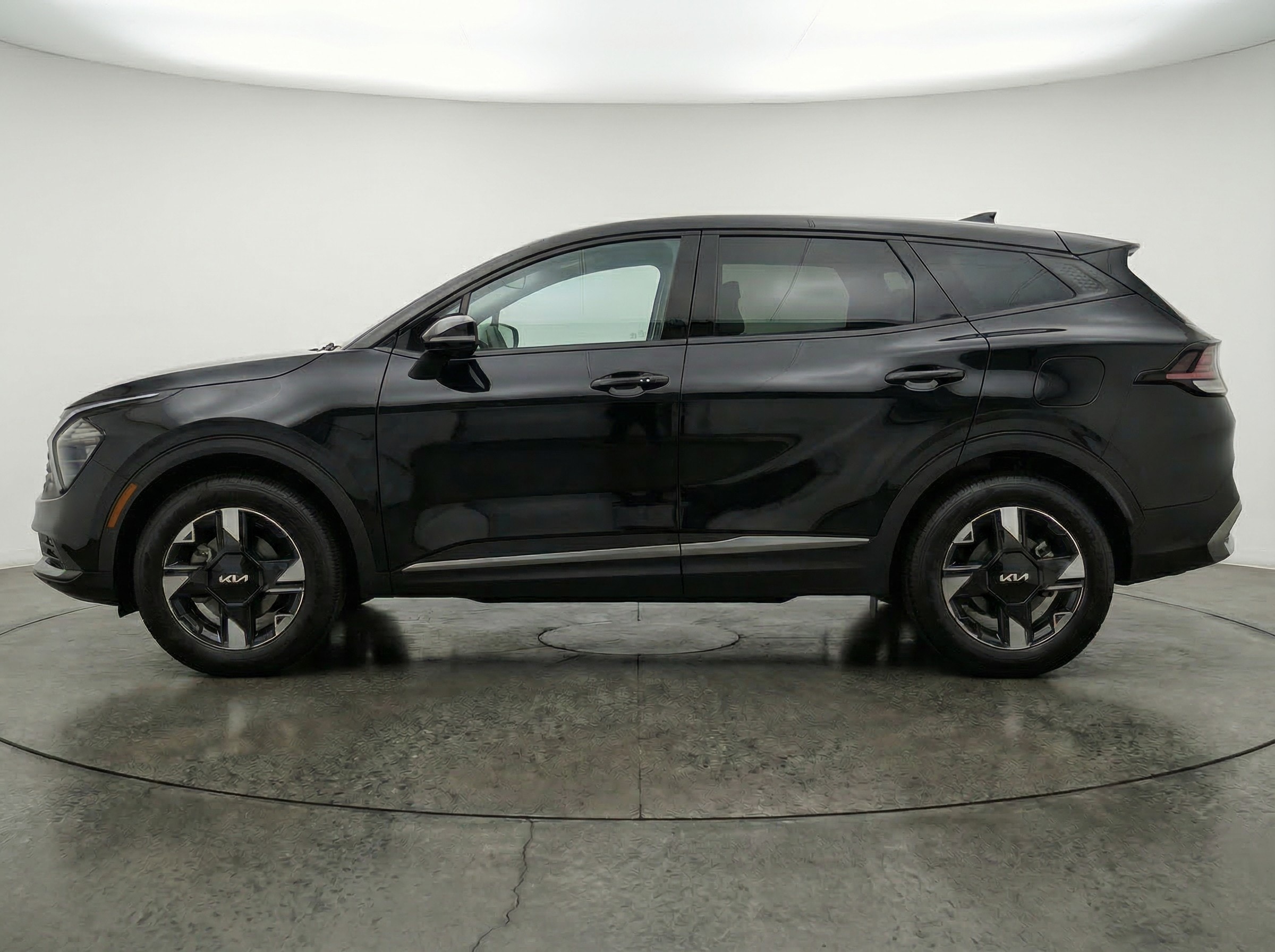 Thumbnail: 2026 Kia Sportage - 4