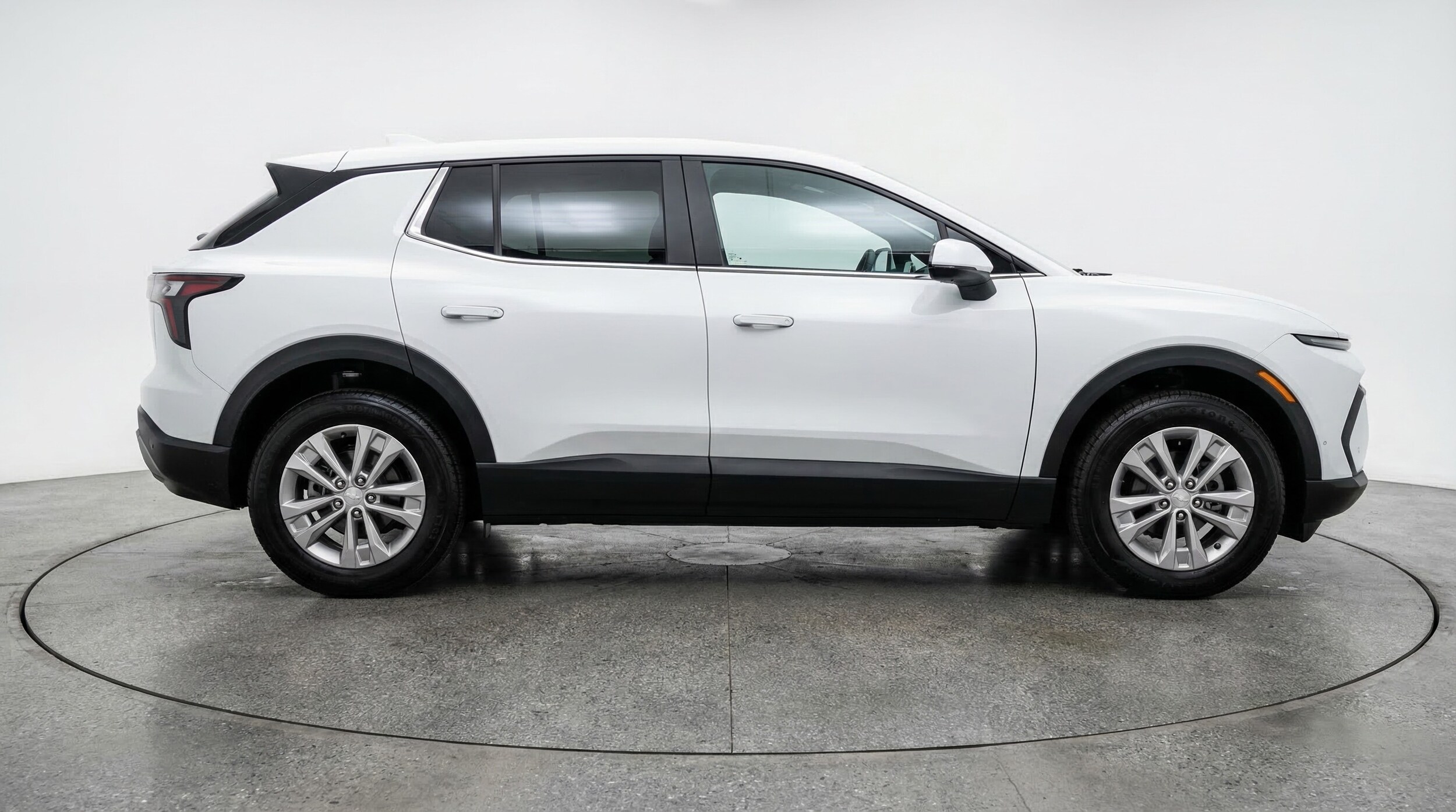 Thumbnail: 2025 Chevrolet Equinox - 8