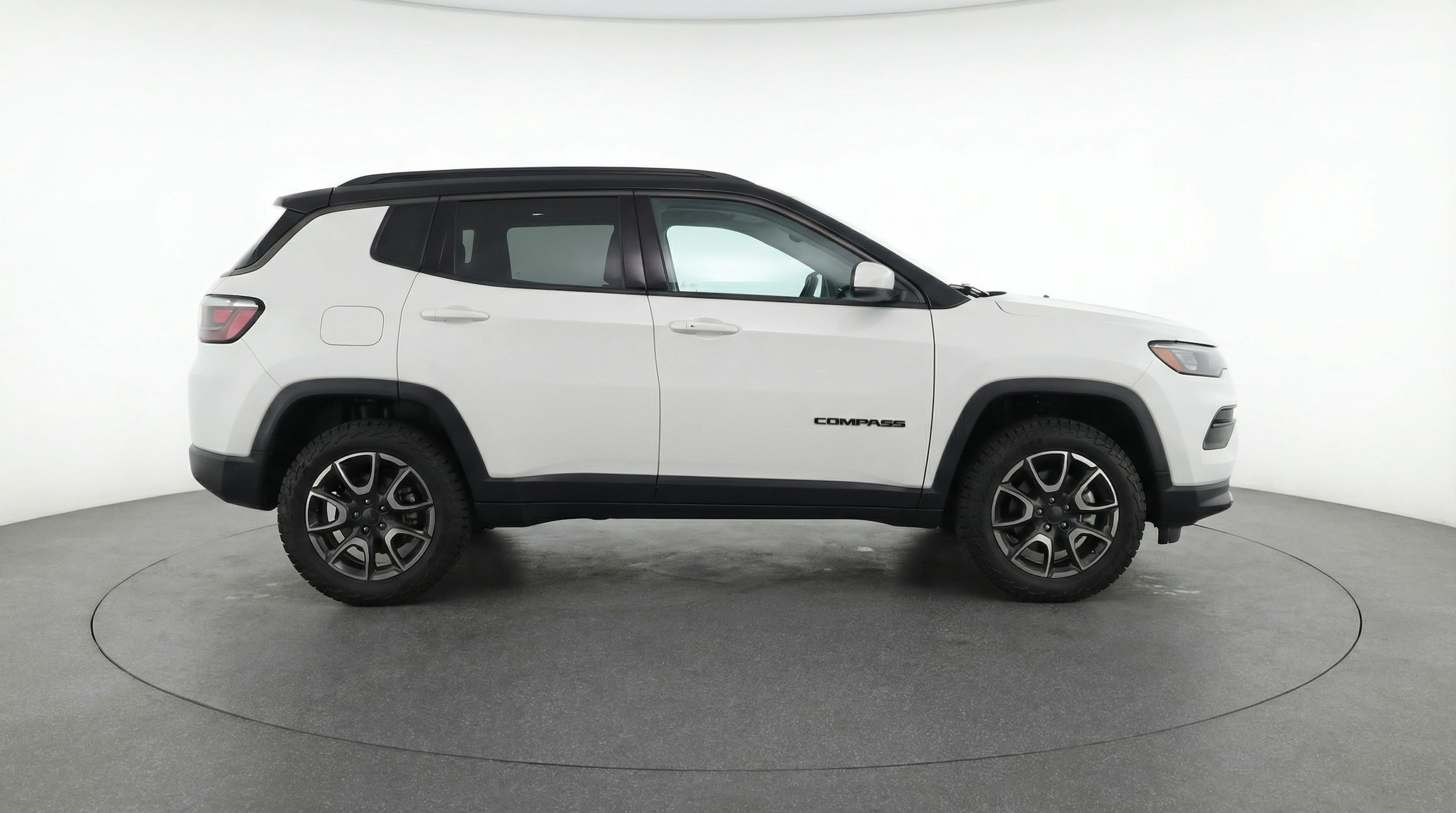 Thumbnail: 2025 Jeep Compass - 8