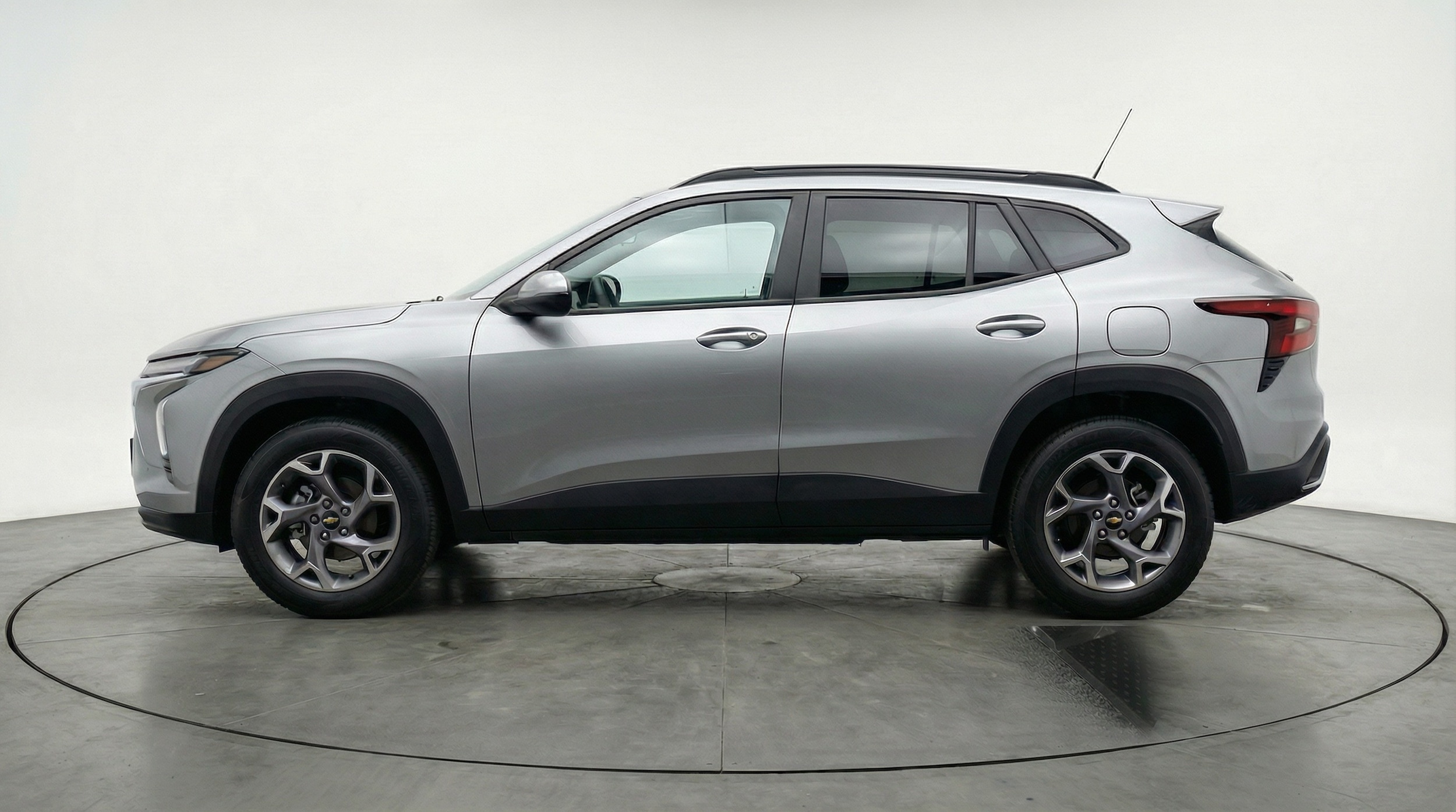 Thumbnail: 2025 Chevrolet Trax - 4