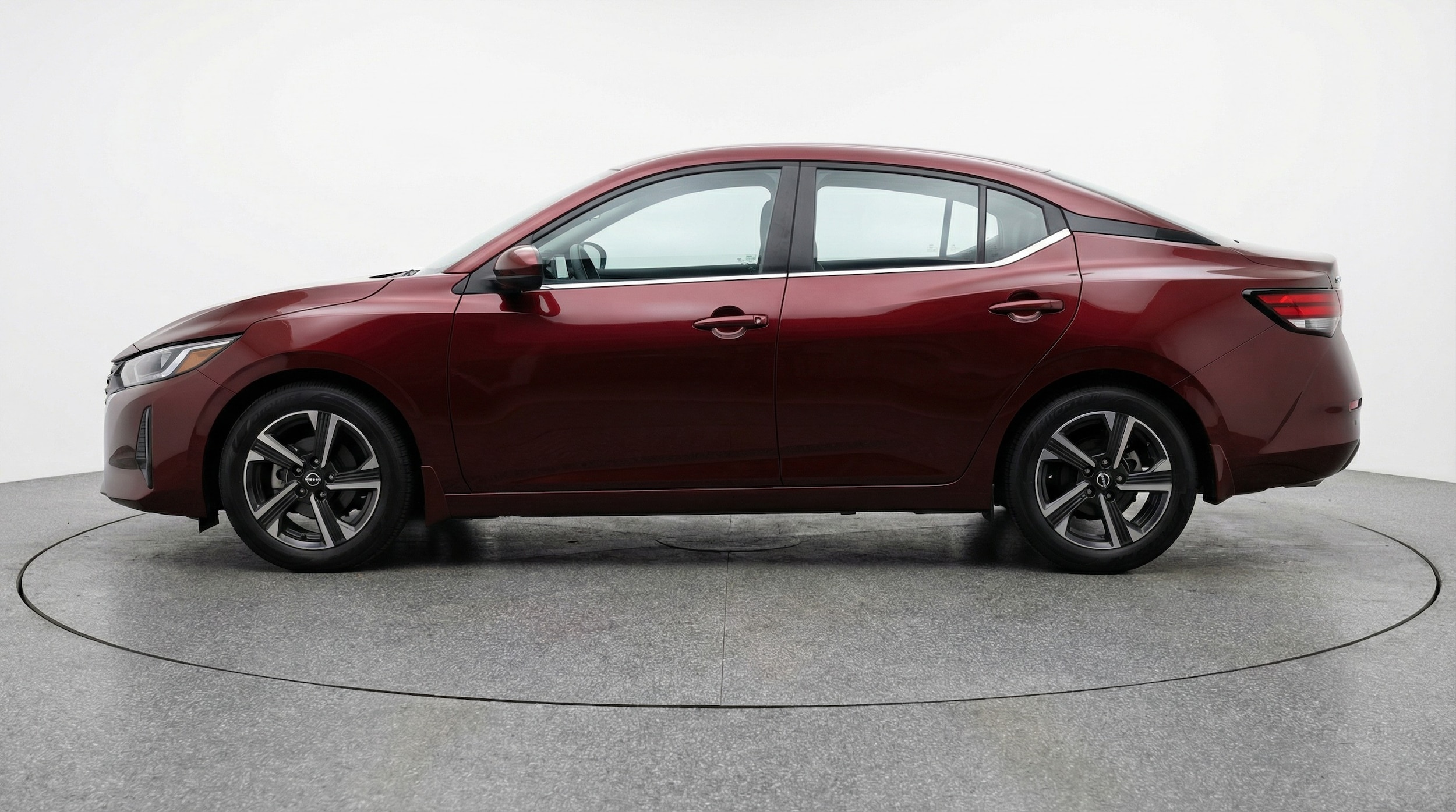 Thumbnail: 2025 Nissan Sentra - 4