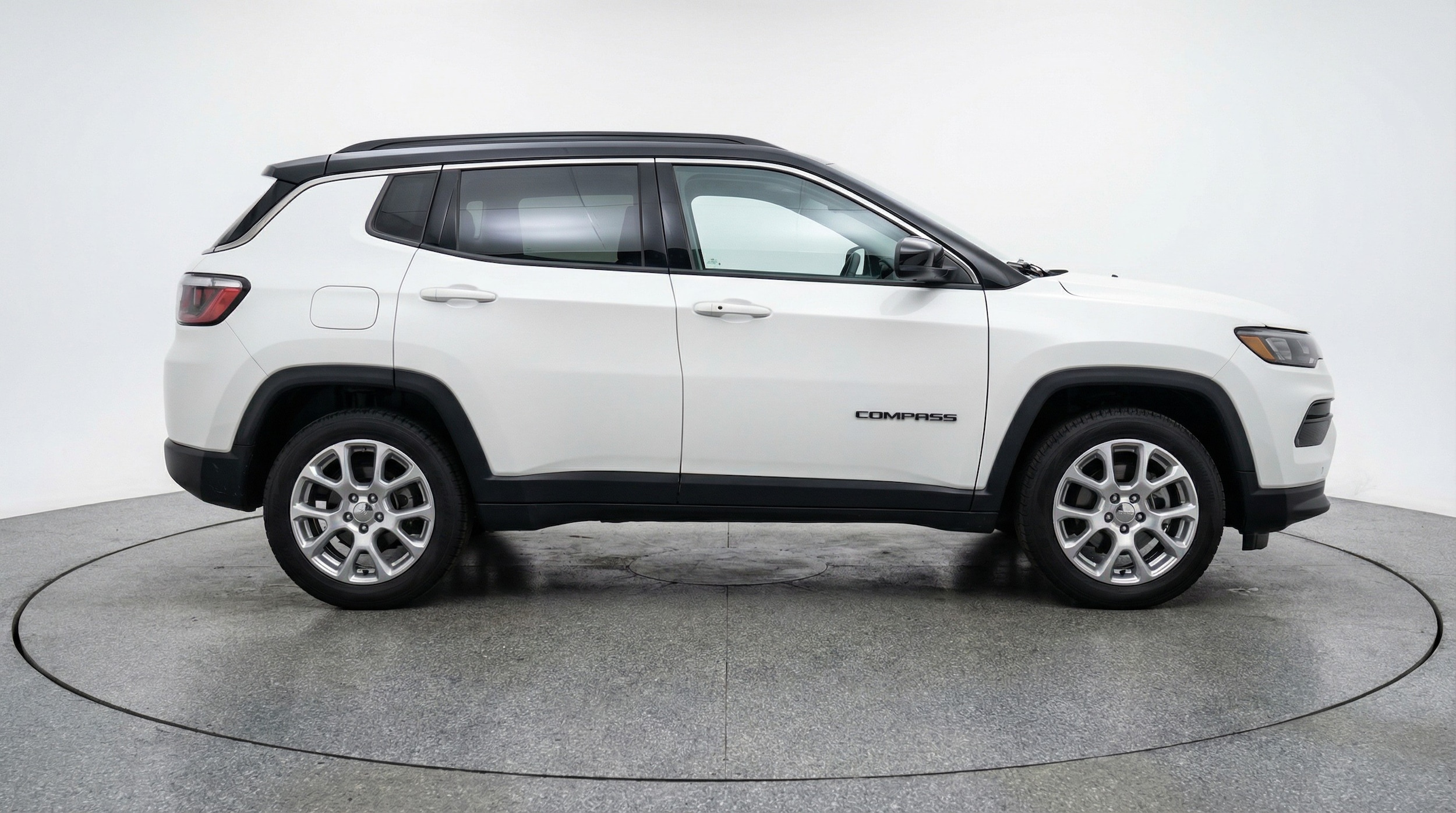 Thumbnail: 2025 Jeep Compass - 8