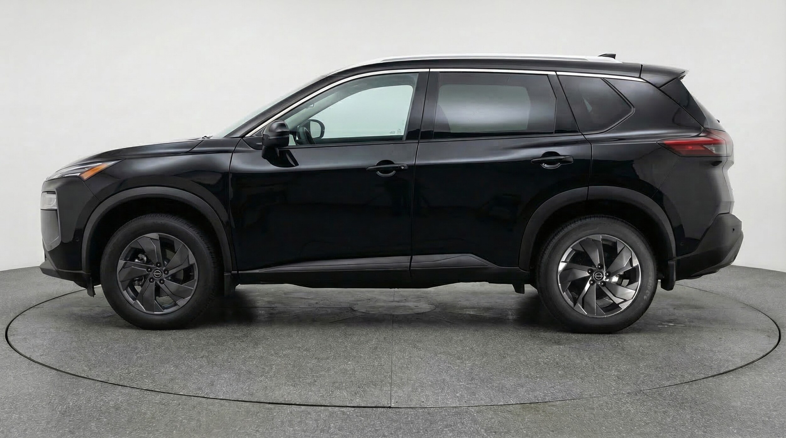 Thumbnail: 2025 Nissan Rogue - 4