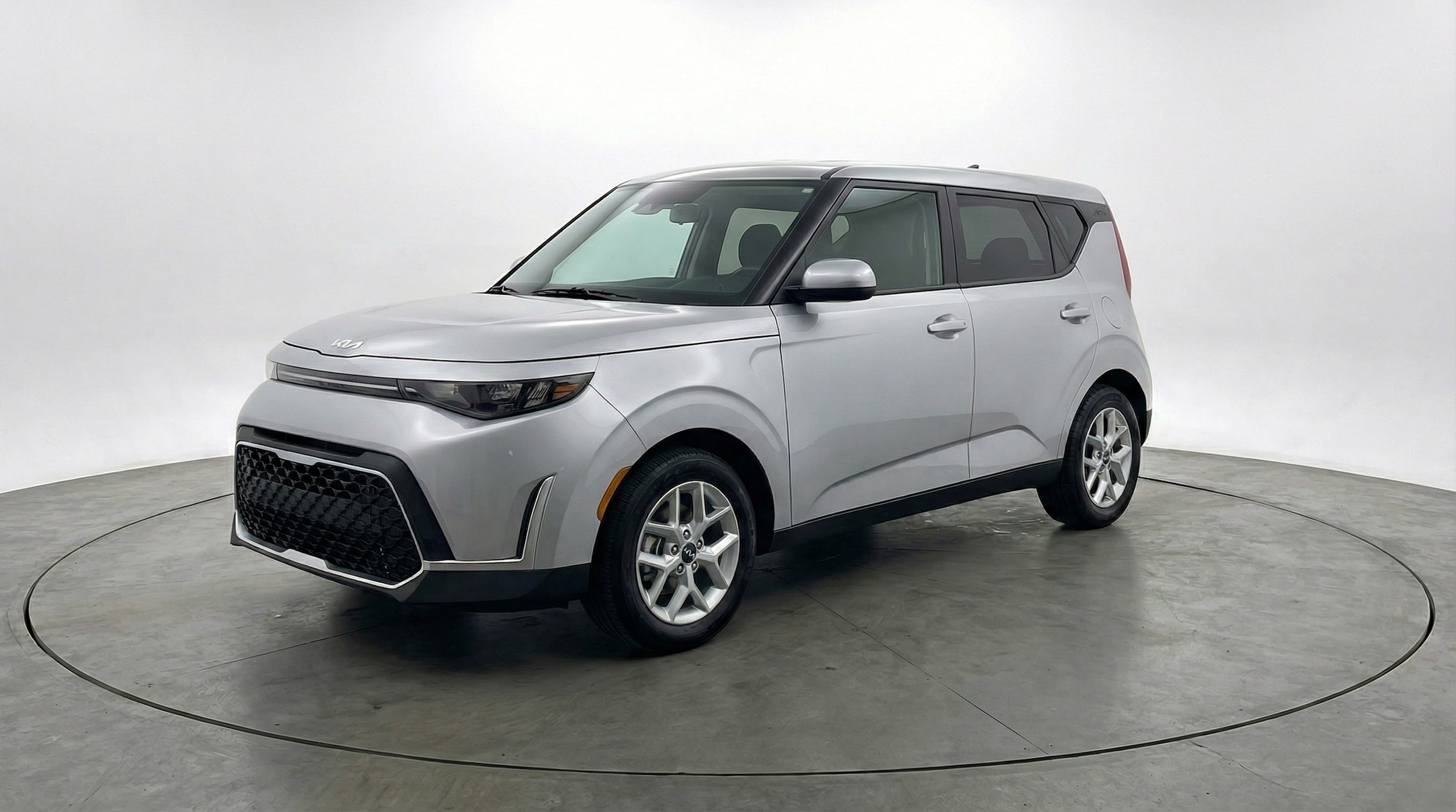 Thumbnail: 2025 Kia Soul - 3