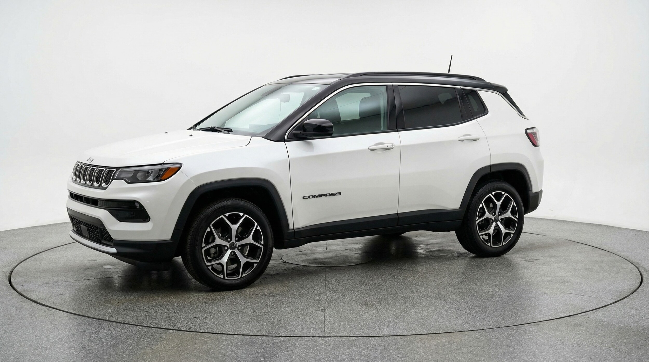 Thumbnail: 2025 Jeep Compass - 3