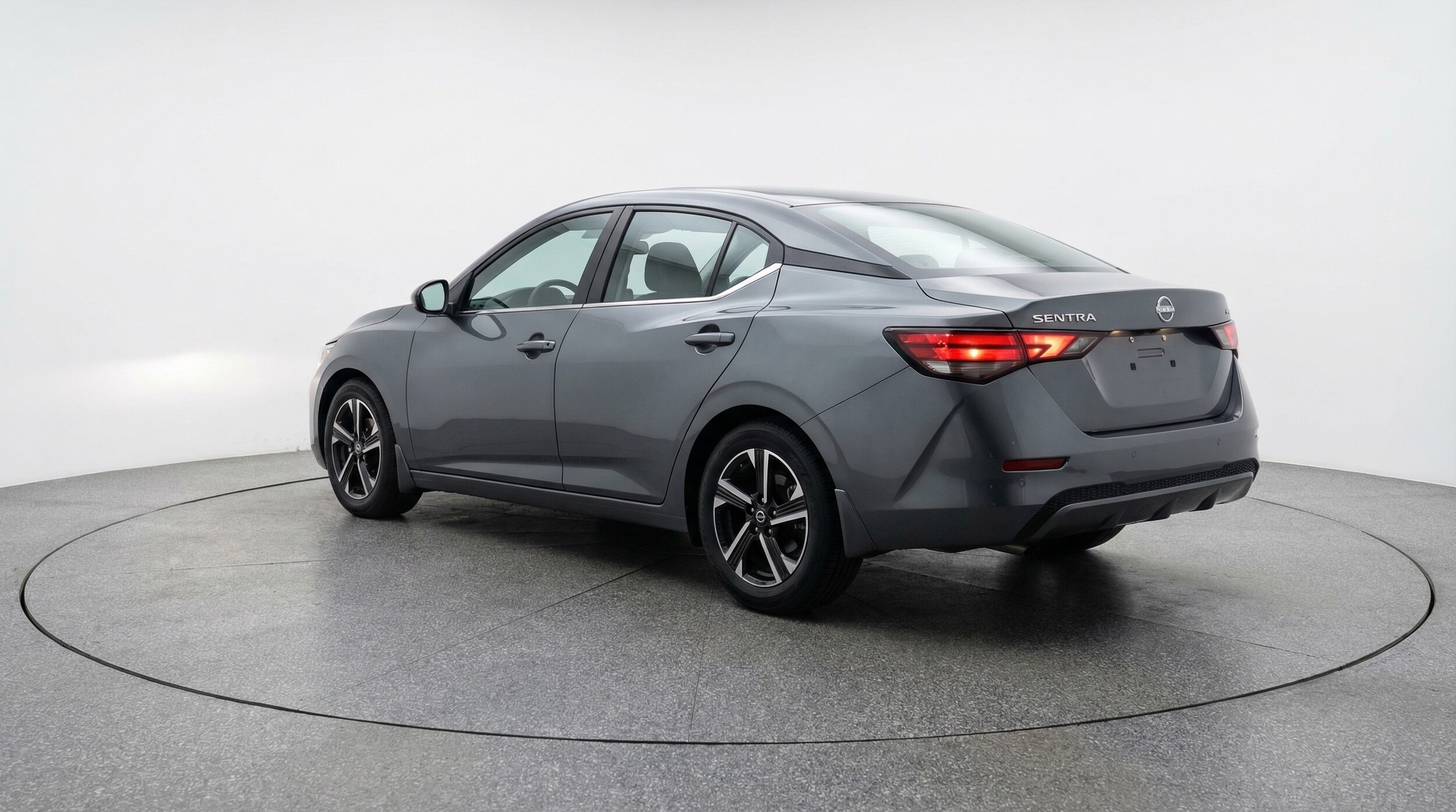 Thumbnail: 2025 Nissan Sentra - 5