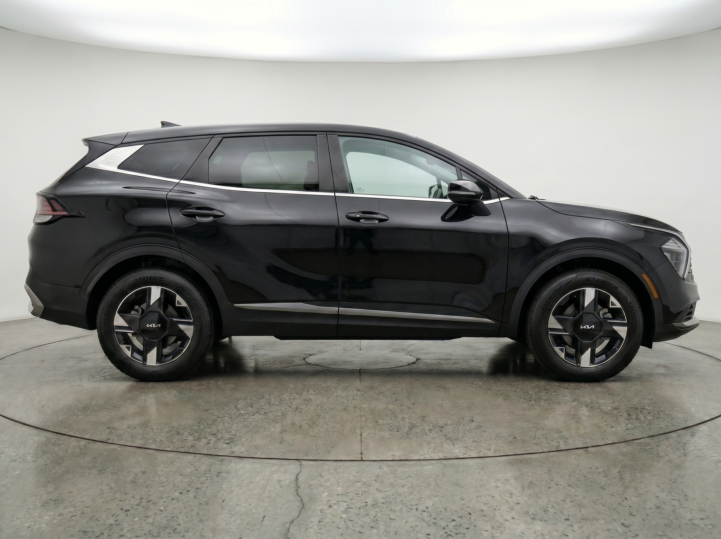 Thumbnail: 2026 Kia Sportage - 8