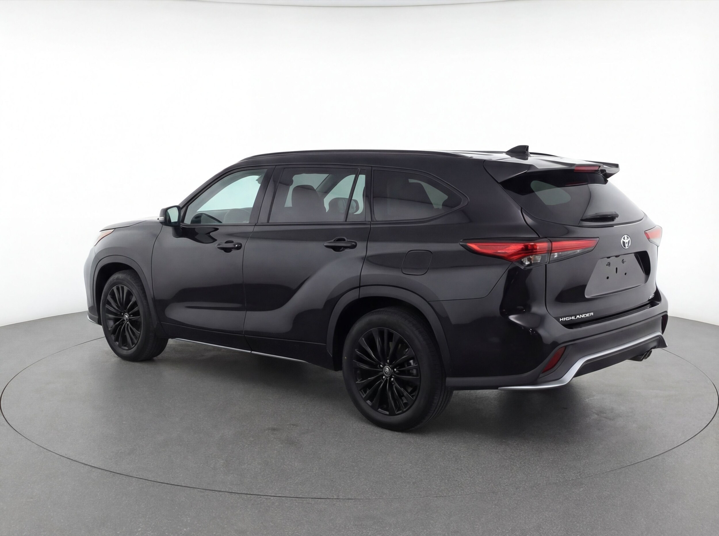 Thumbnail: 2024 Toyota Highlander - 5