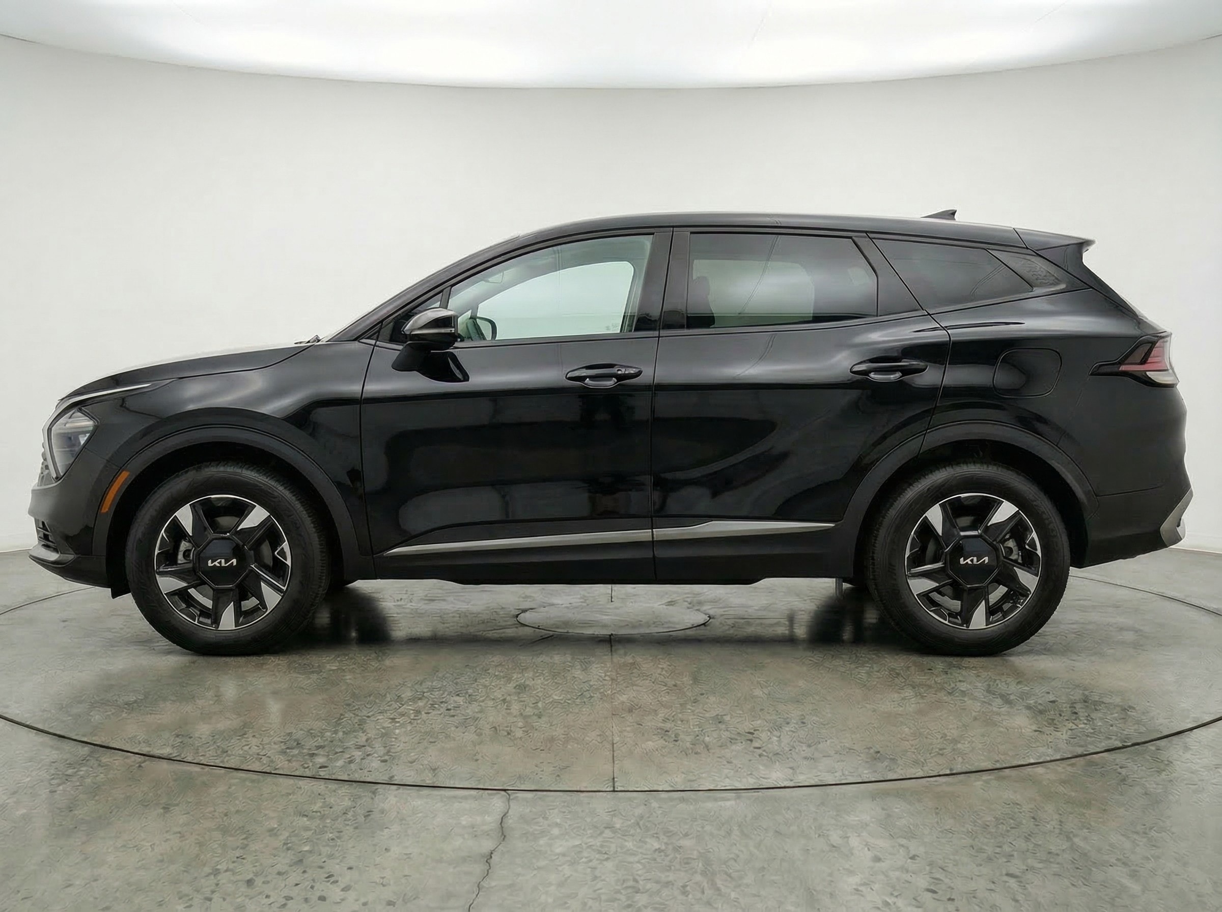 Thumbnail: 2026 Kia Sportage - 4