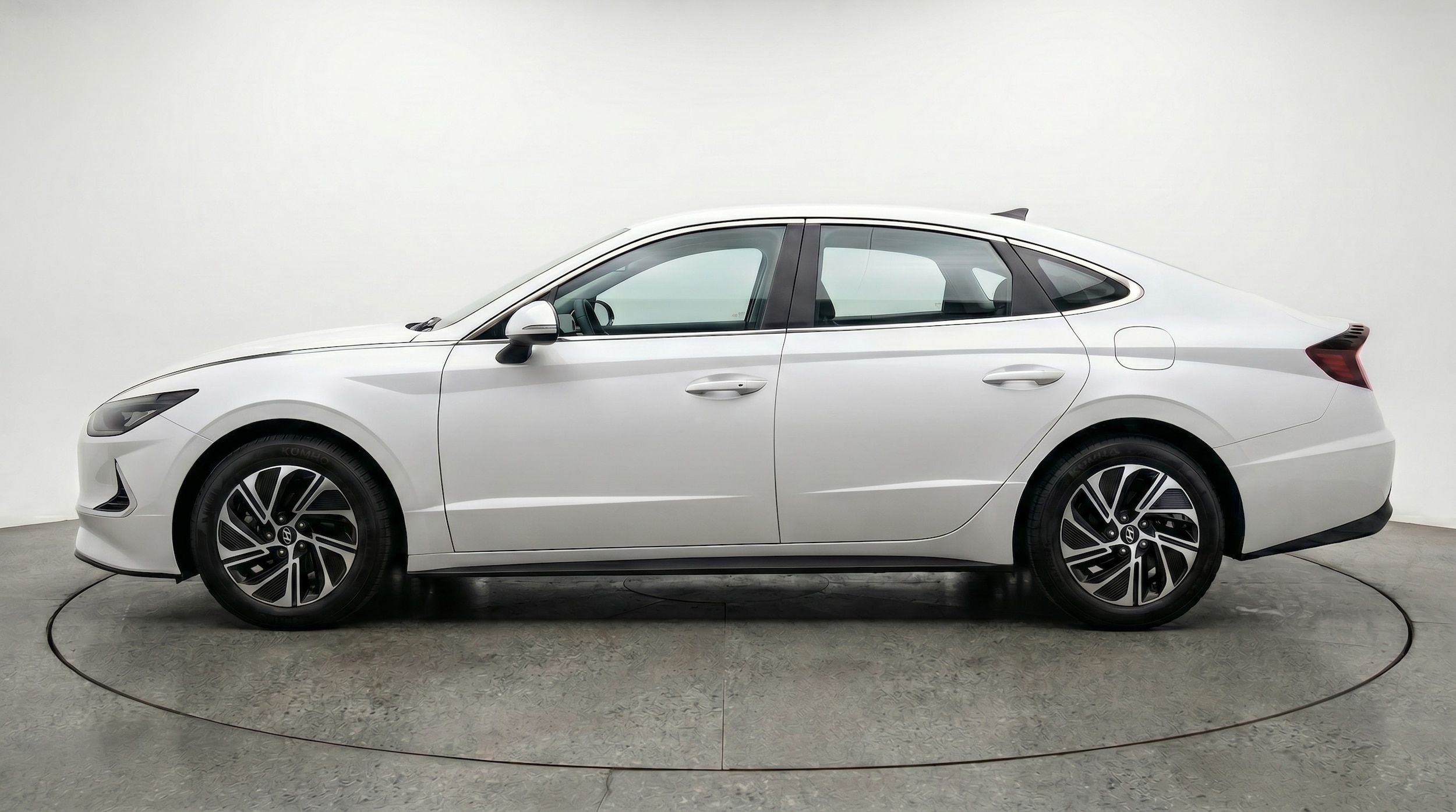 Thumbnail: 2026 Hyundai Sonata - 4