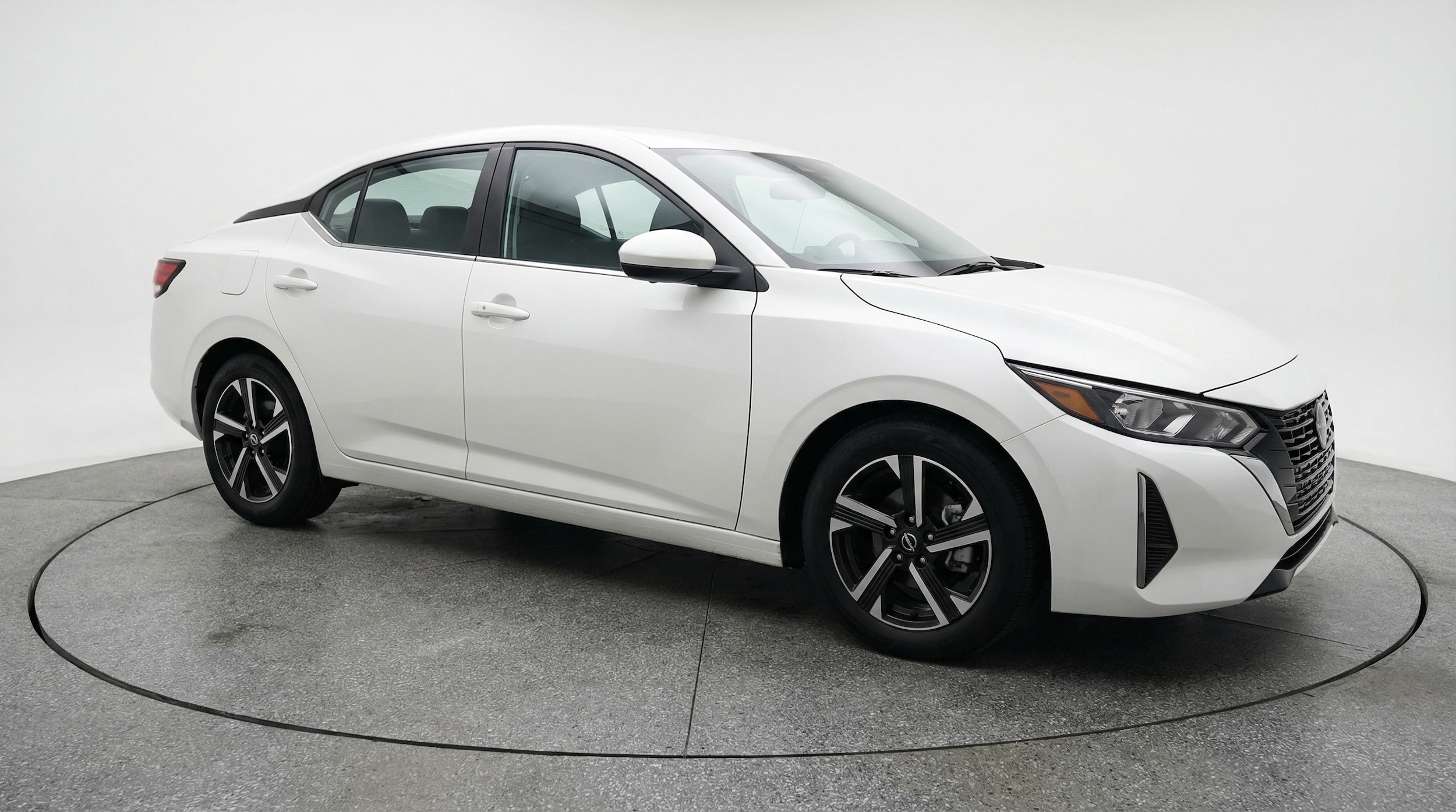 Thumbnail: 2025 Nissan Sentra - 1