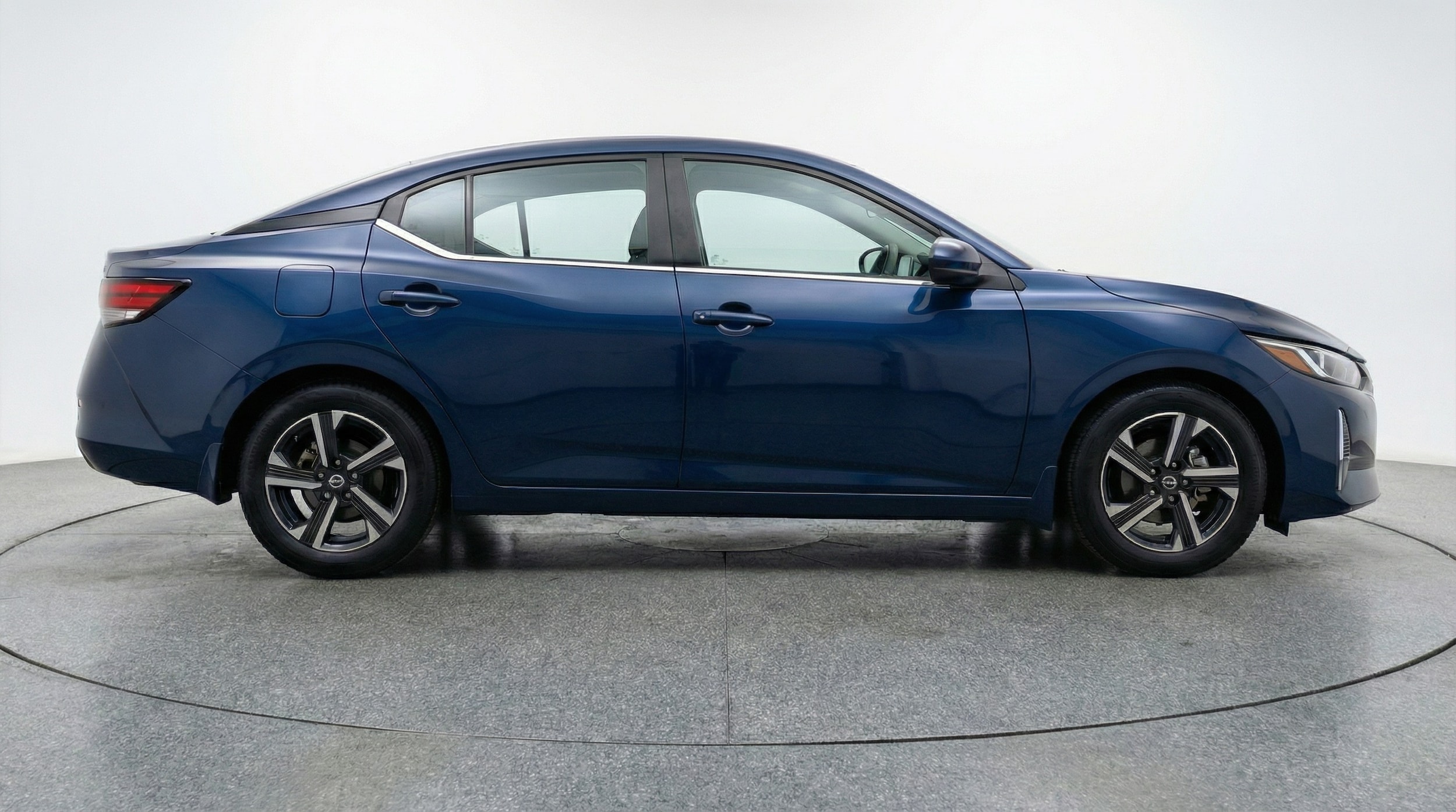Thumbnail: 2025 Nissan Sentra - 8