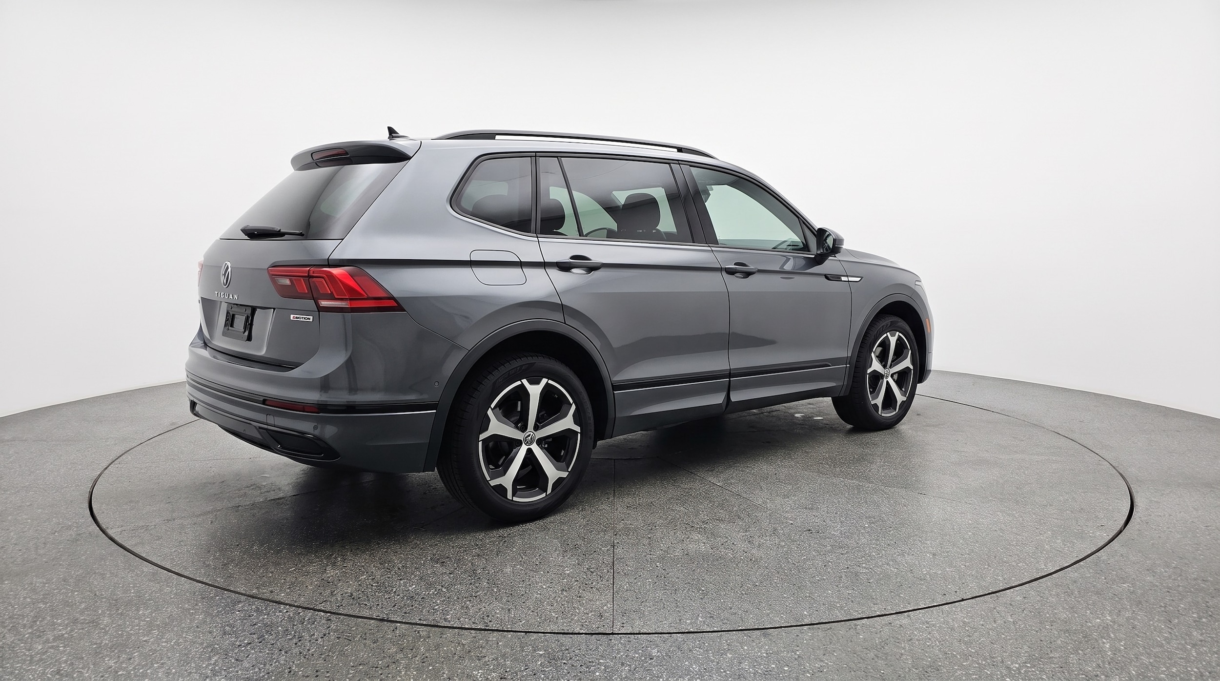 Thumbnail: 2026 Volkswagen Tiguan - 7