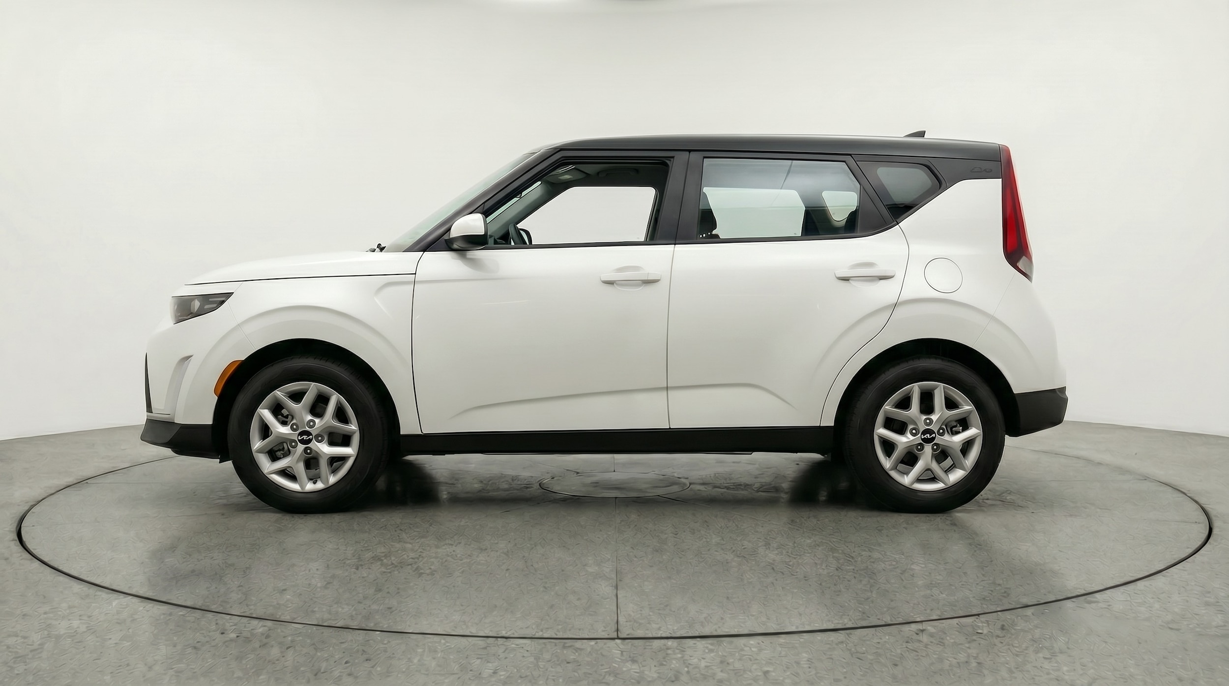 Thumbnail: 2025 Kia Soul - 4