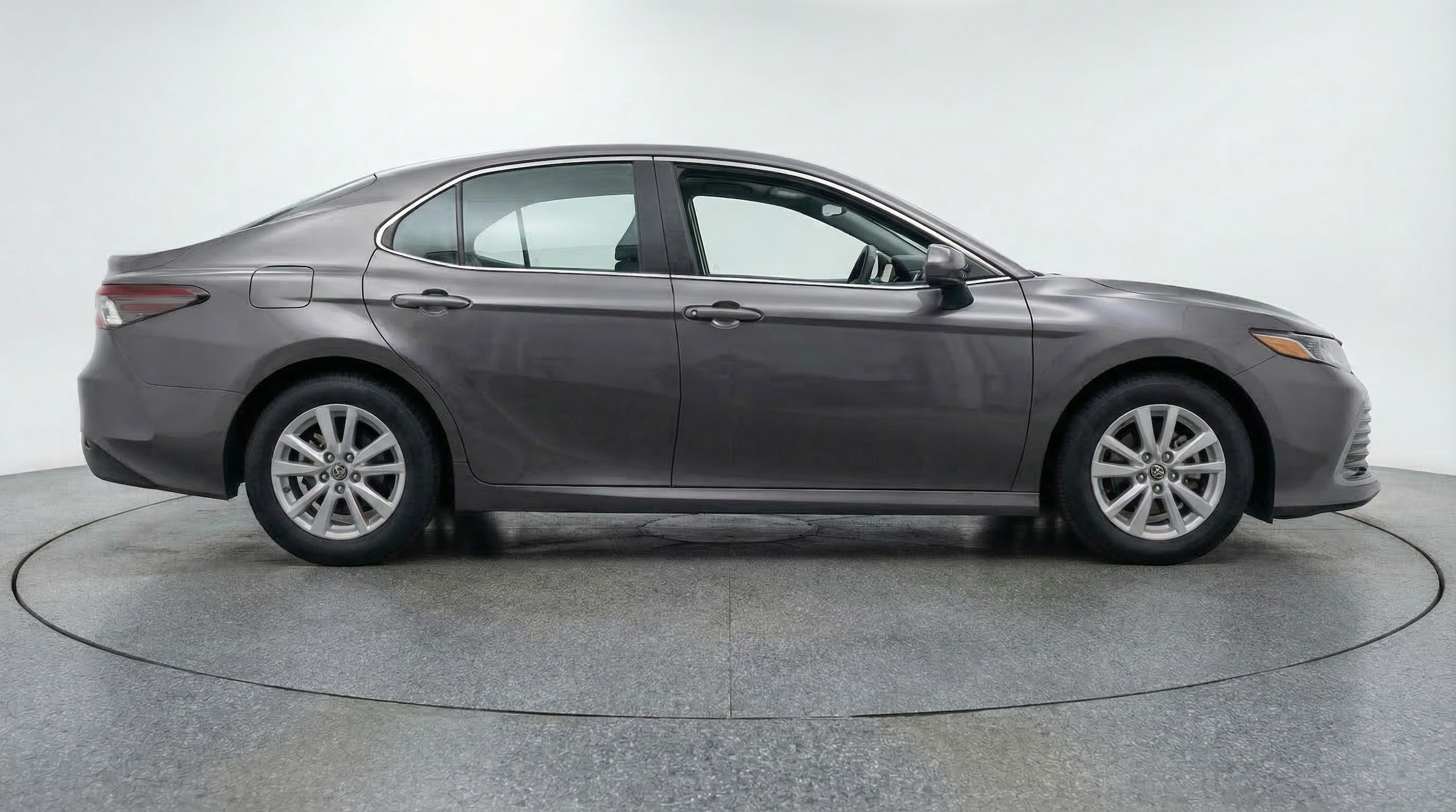 Thumbnail: 2025 Toyota Camry - 8