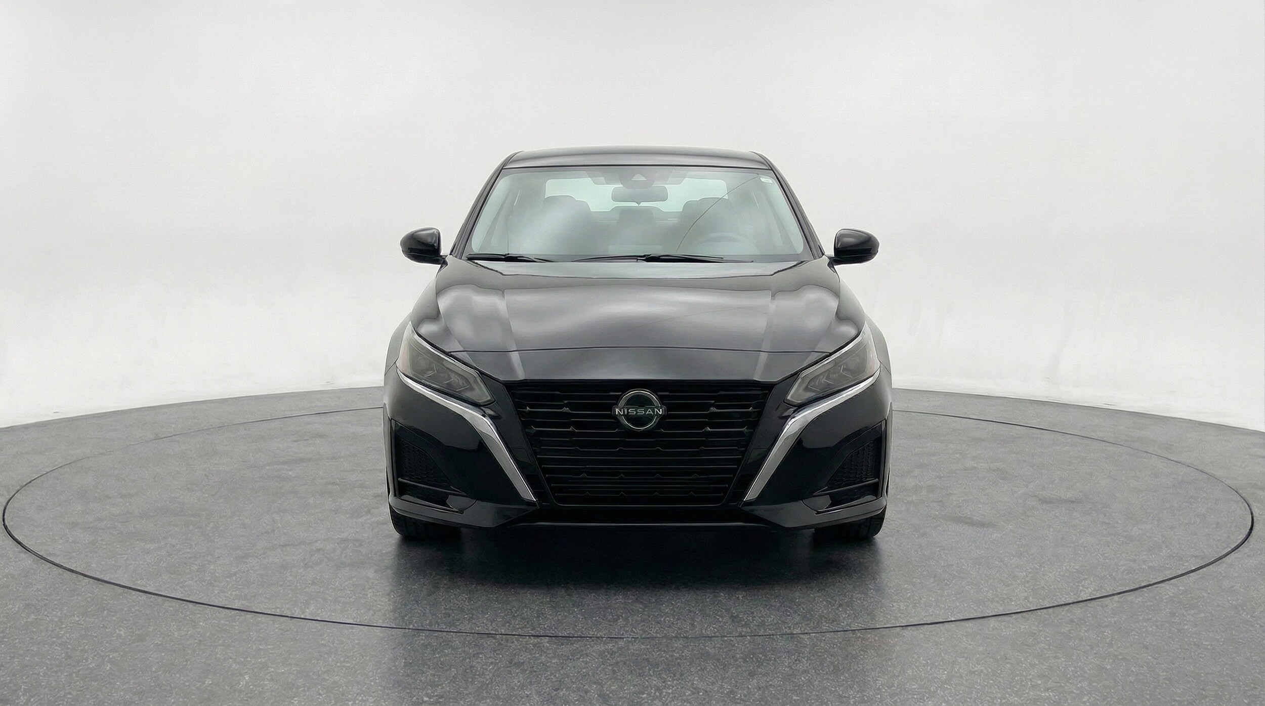 Thumbnail: 2025 Nissan Altima - 2