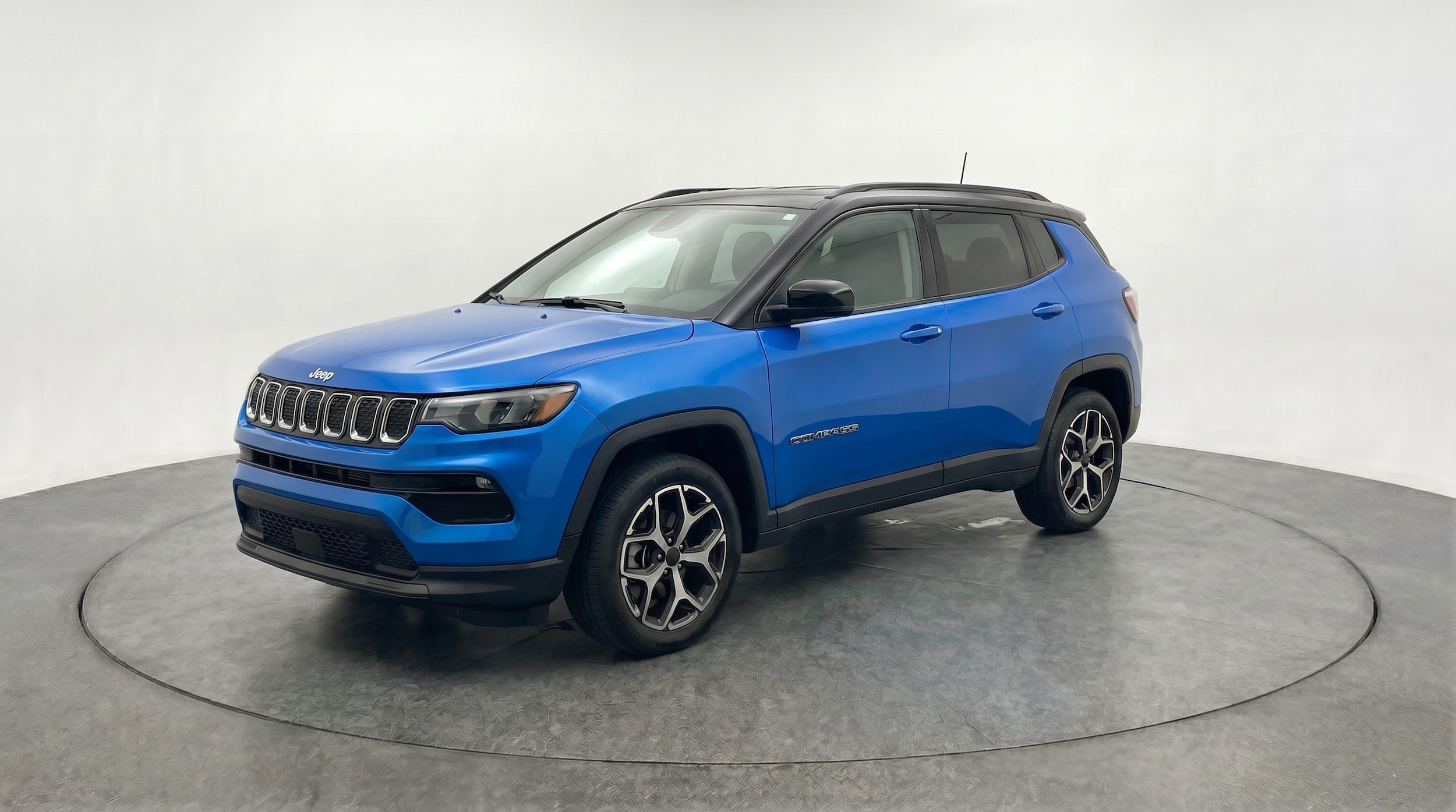 Thumbnail: 2025 Jeep Compass - 3
