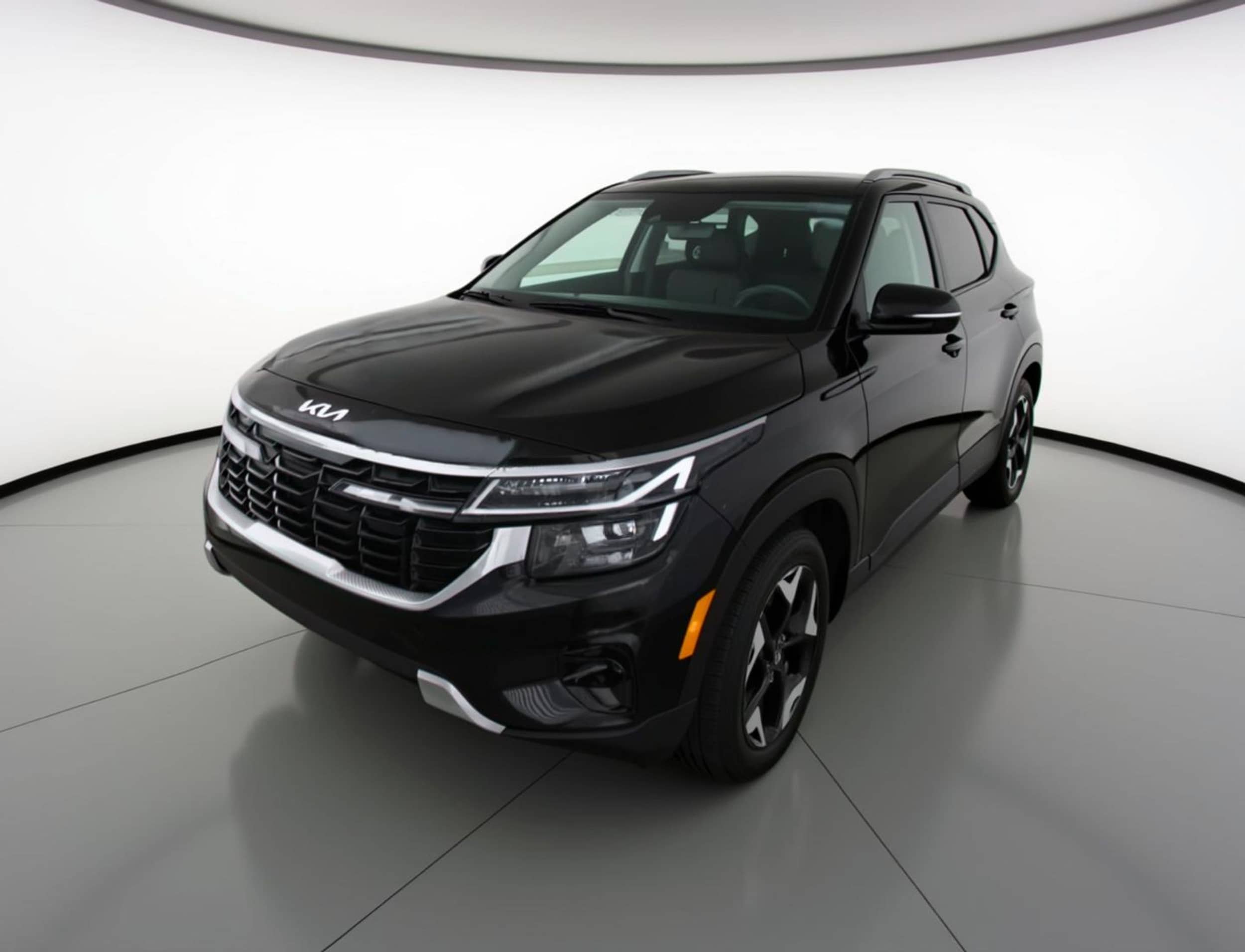 Thumbnail: 2025 Kia Seltos - 3