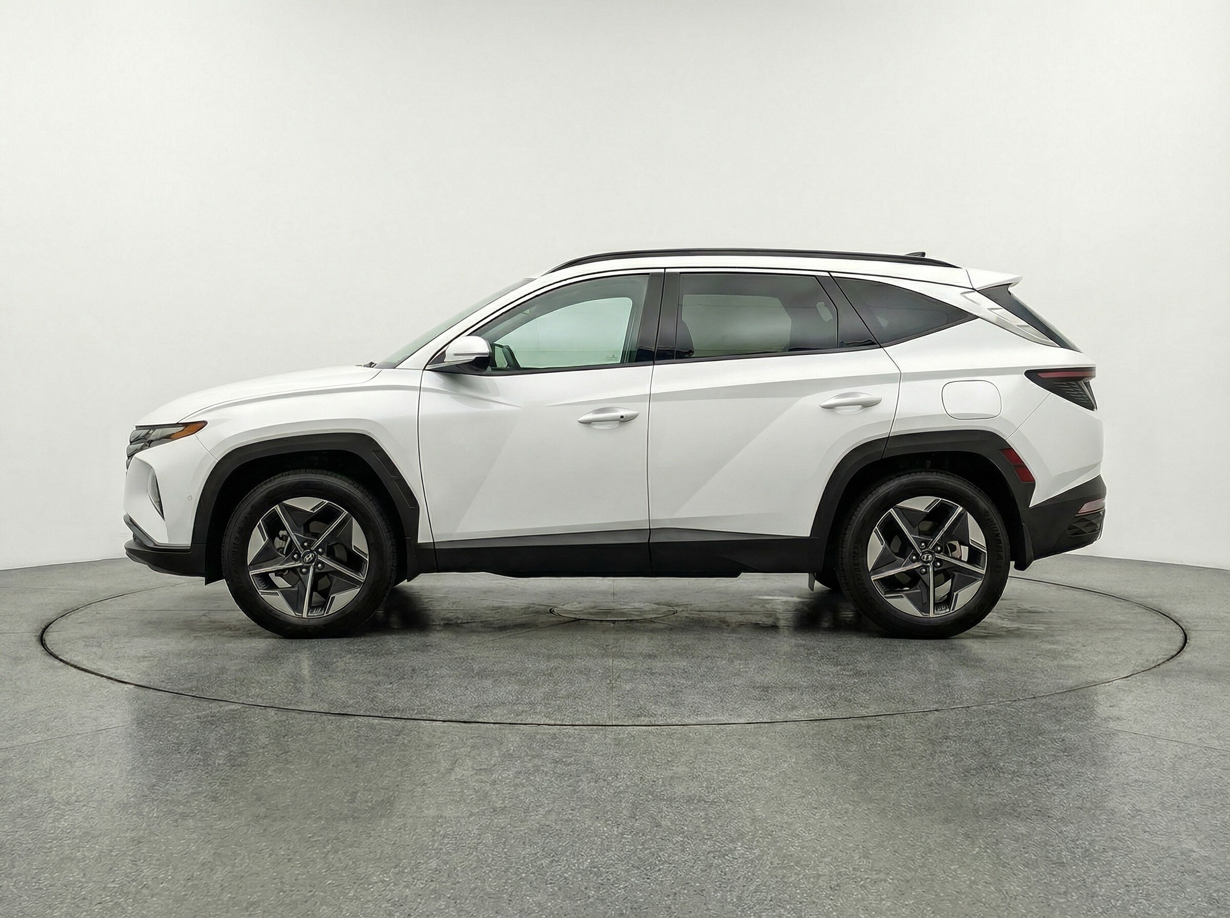 Thumbnail: 2026 Hyundai Tucson - 4