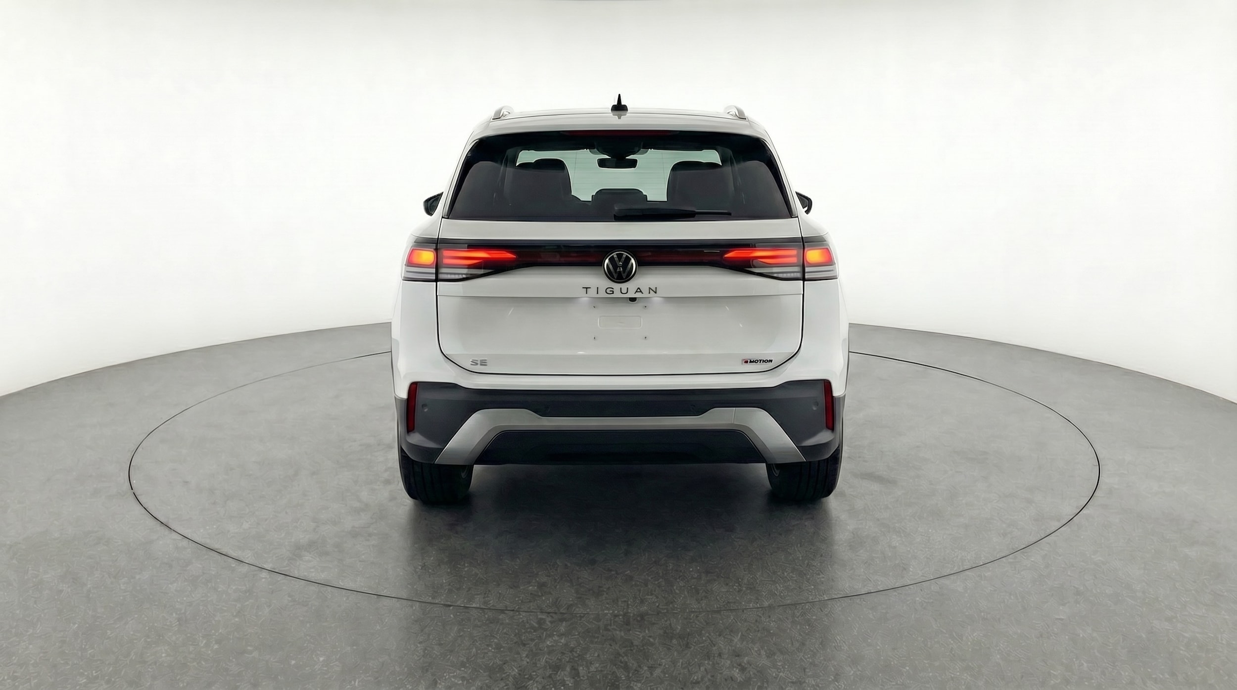 Thumbnail: 2026 Volkswagen Tiguan - 6