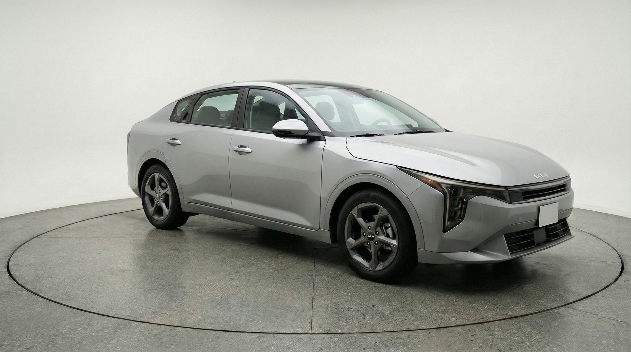 Thumbnail: 2025 Kia K4 - 1