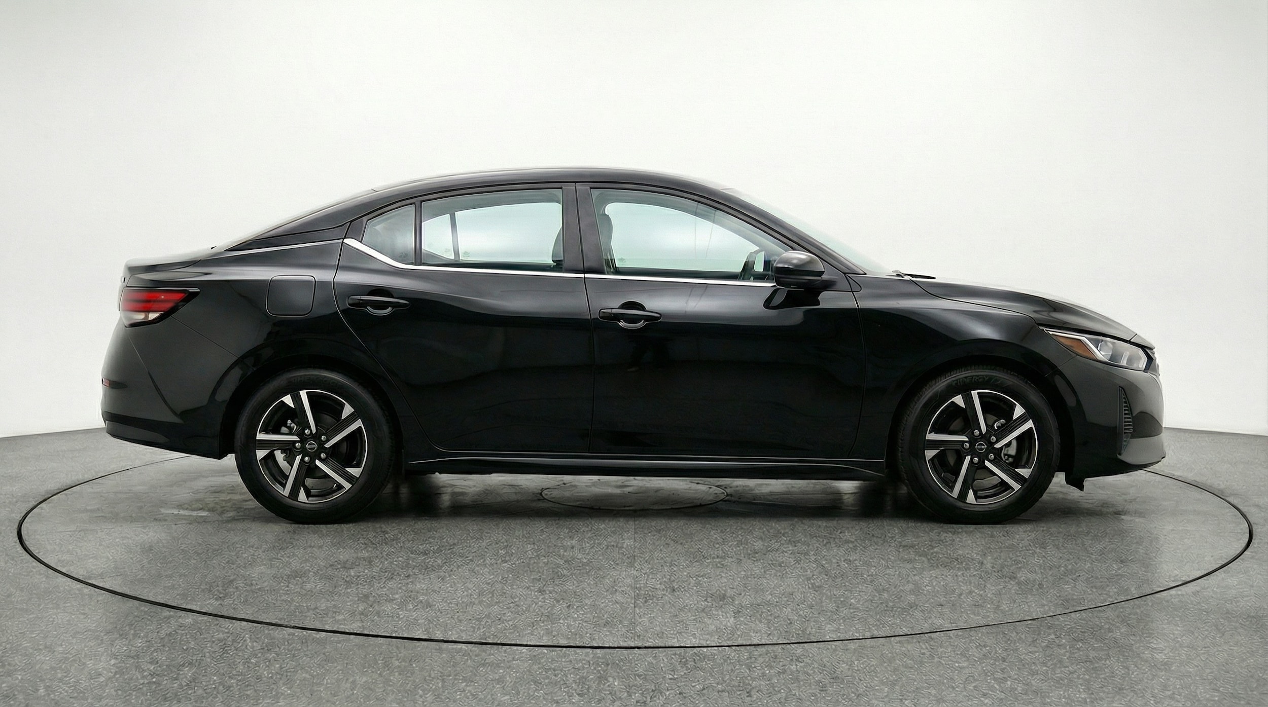 Thumbnail: 2025 Nissan Sentra - 8